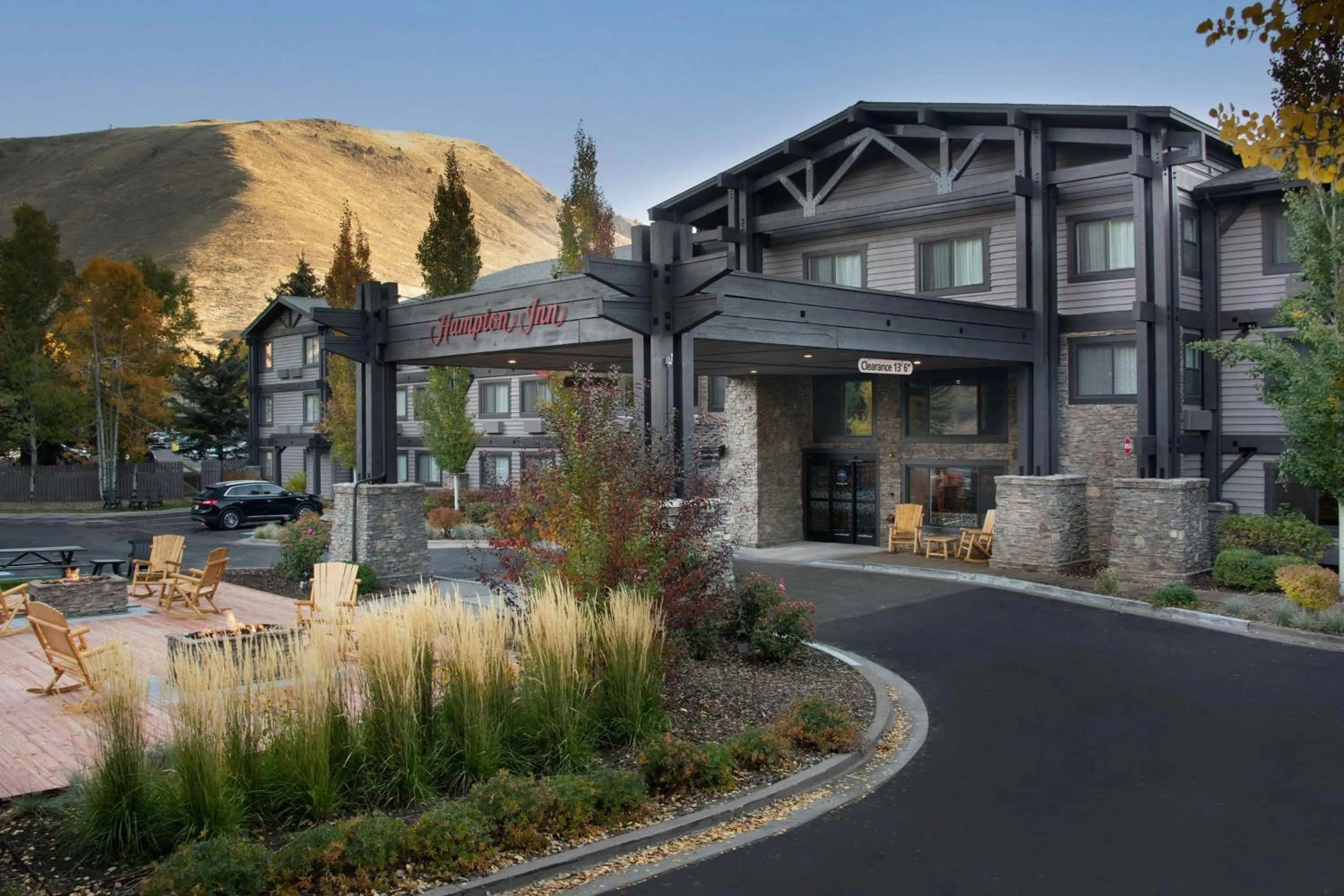 Property building in Hampton Inn Jackson Hole