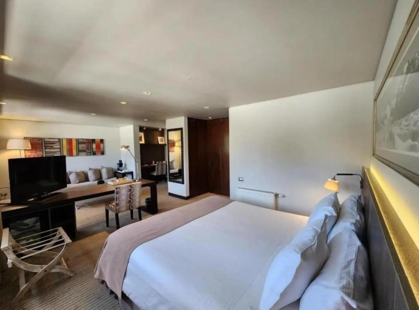 Bedroom, Bed in Hotel Los Españoles Plus