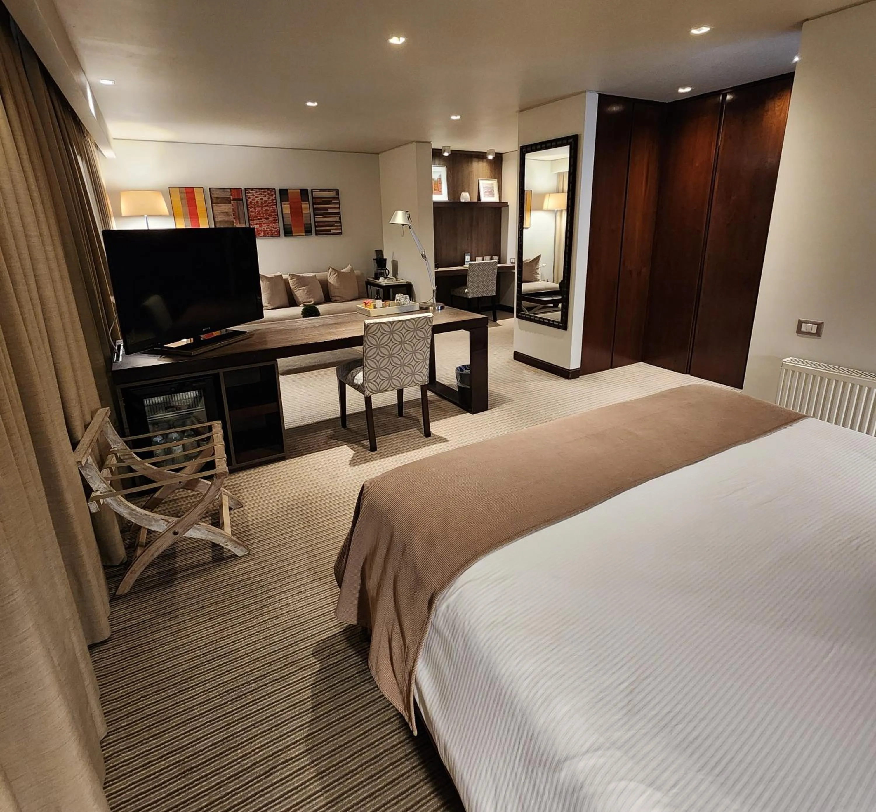 Bedroom, Bed in Hotel Los Españoles Plus