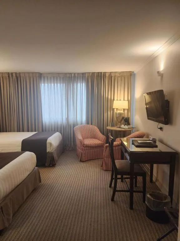 Photo of the whole room, Bed in Hotel Los Españoles Plus