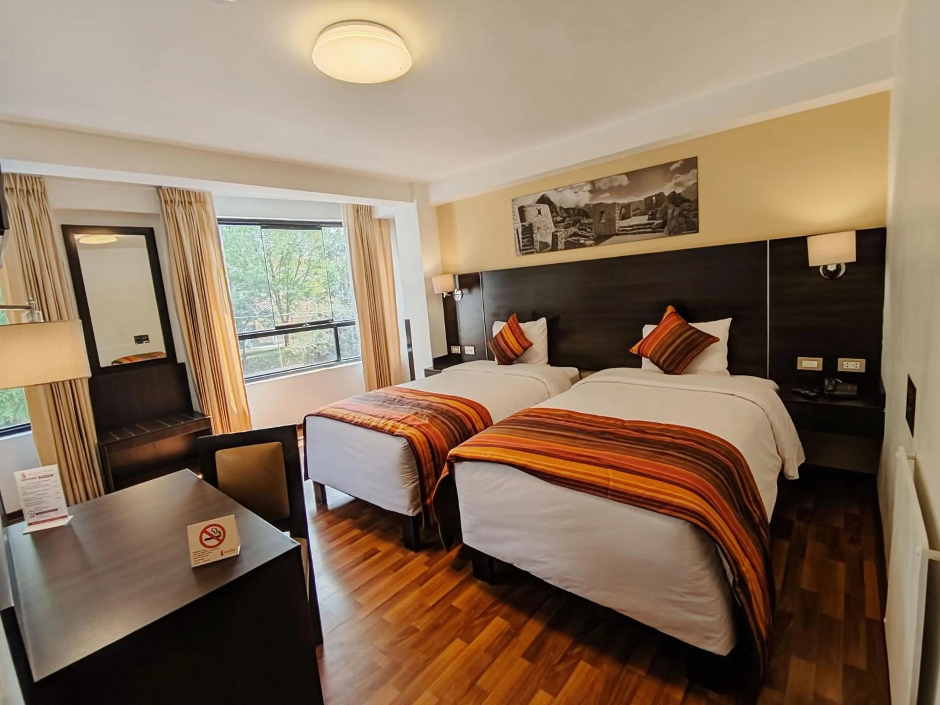 Photo of the whole room, Bed in Royal Inn Cusco Hotel