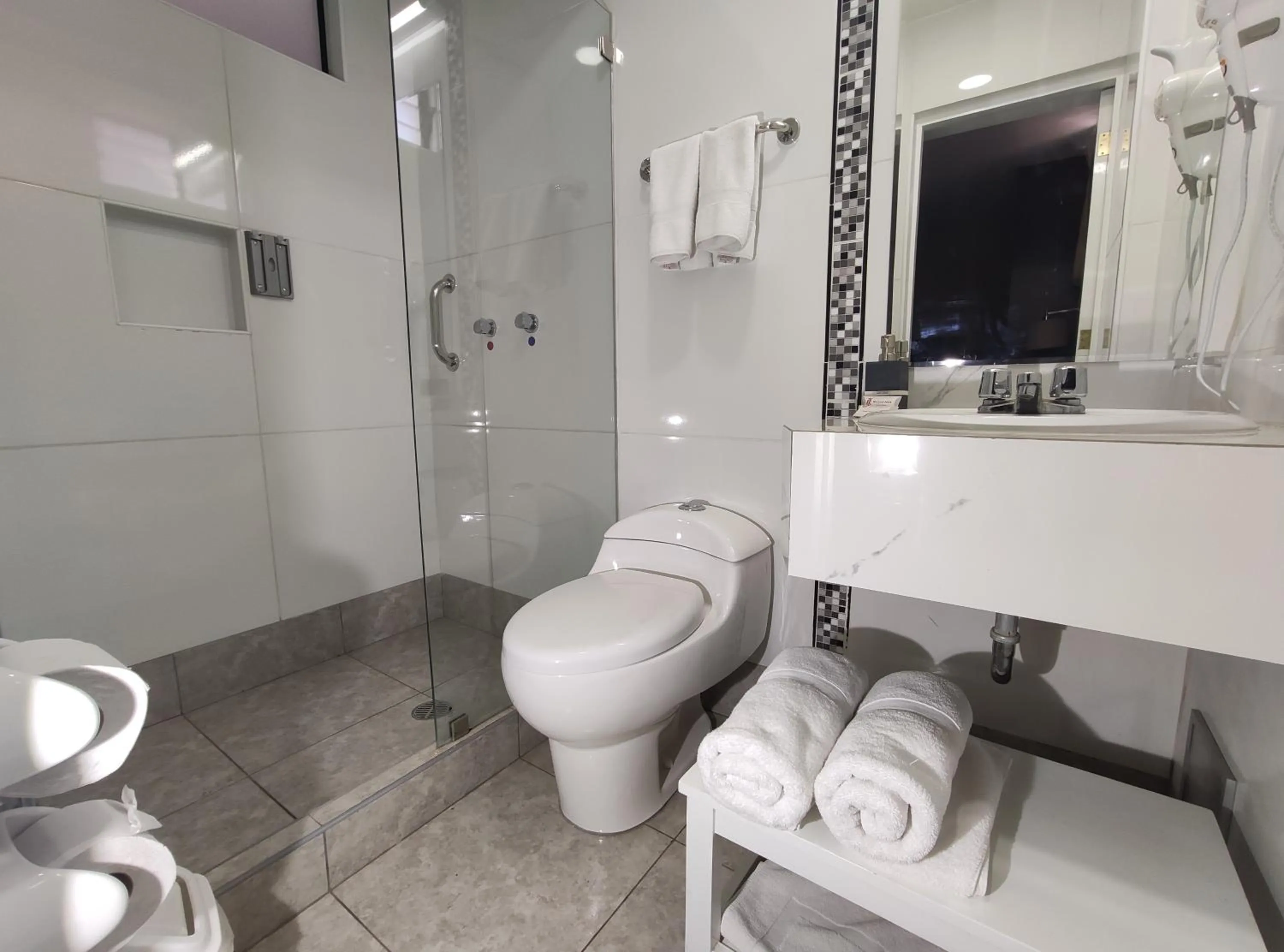 Bathroom in Royal Inn Cusco Hotel