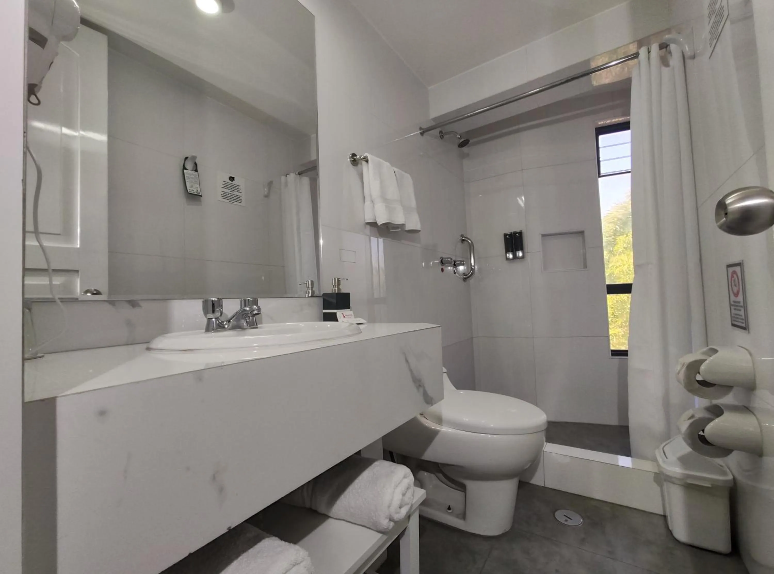 Bathroom in Royal Inn Cusco Hotel