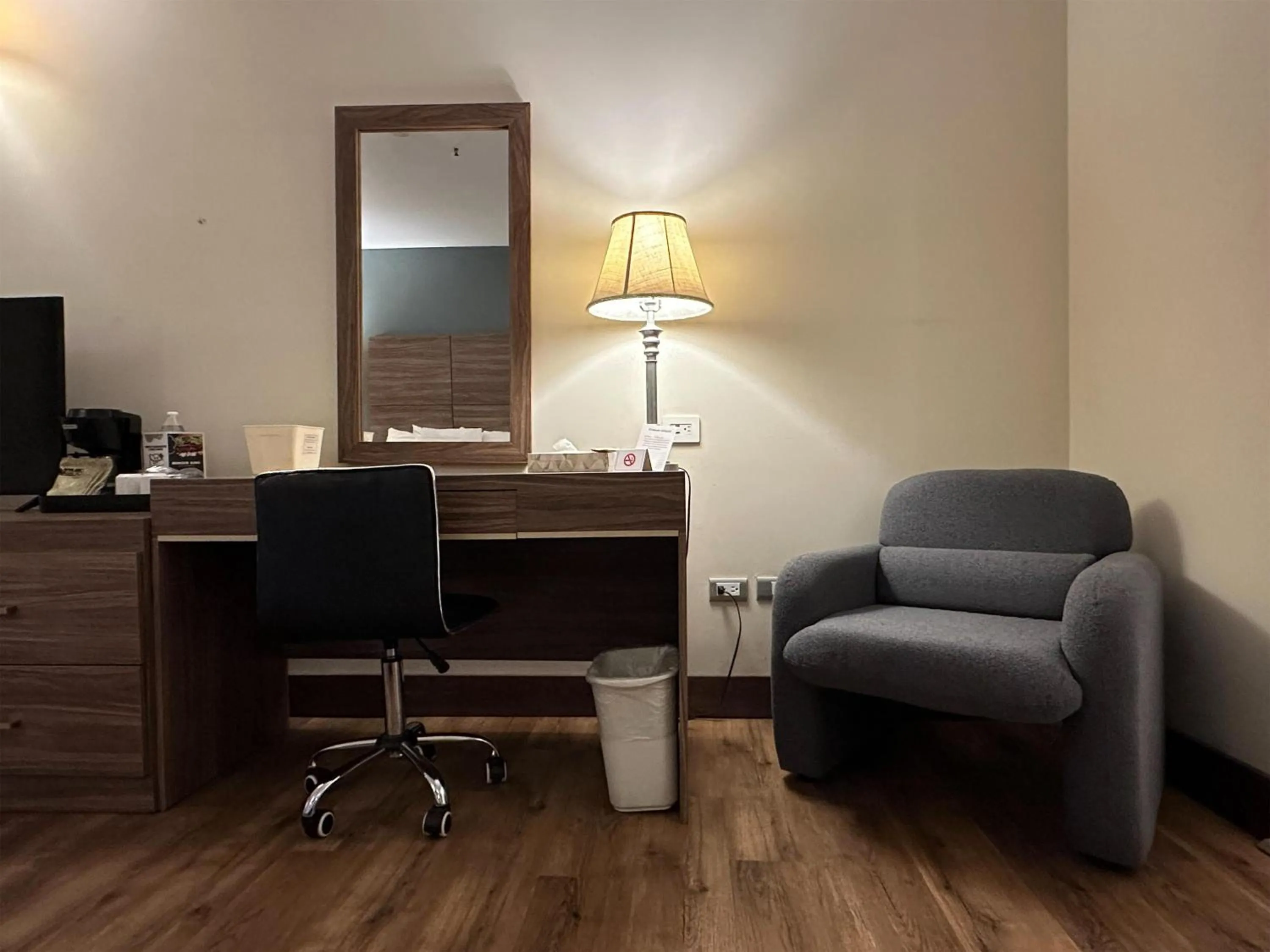 Bedroom in Best Western Plus Chihuahua Aeropuerto