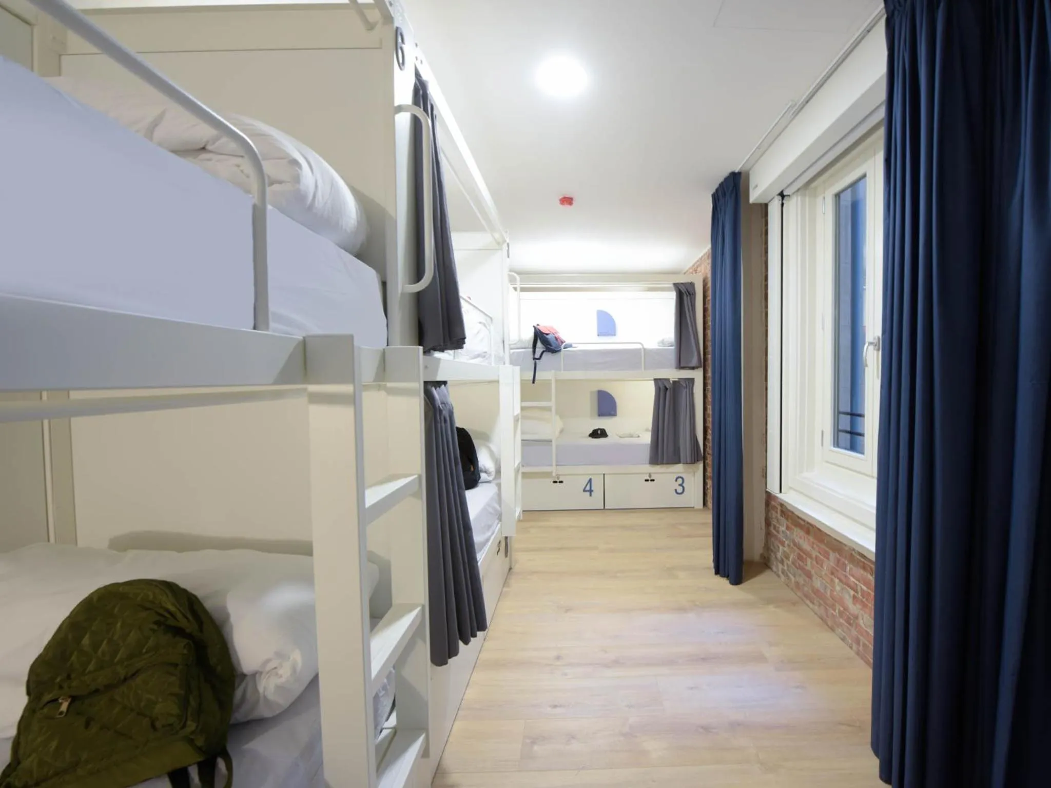 bunk bed, Bed in room00 Gran Vía Hostel