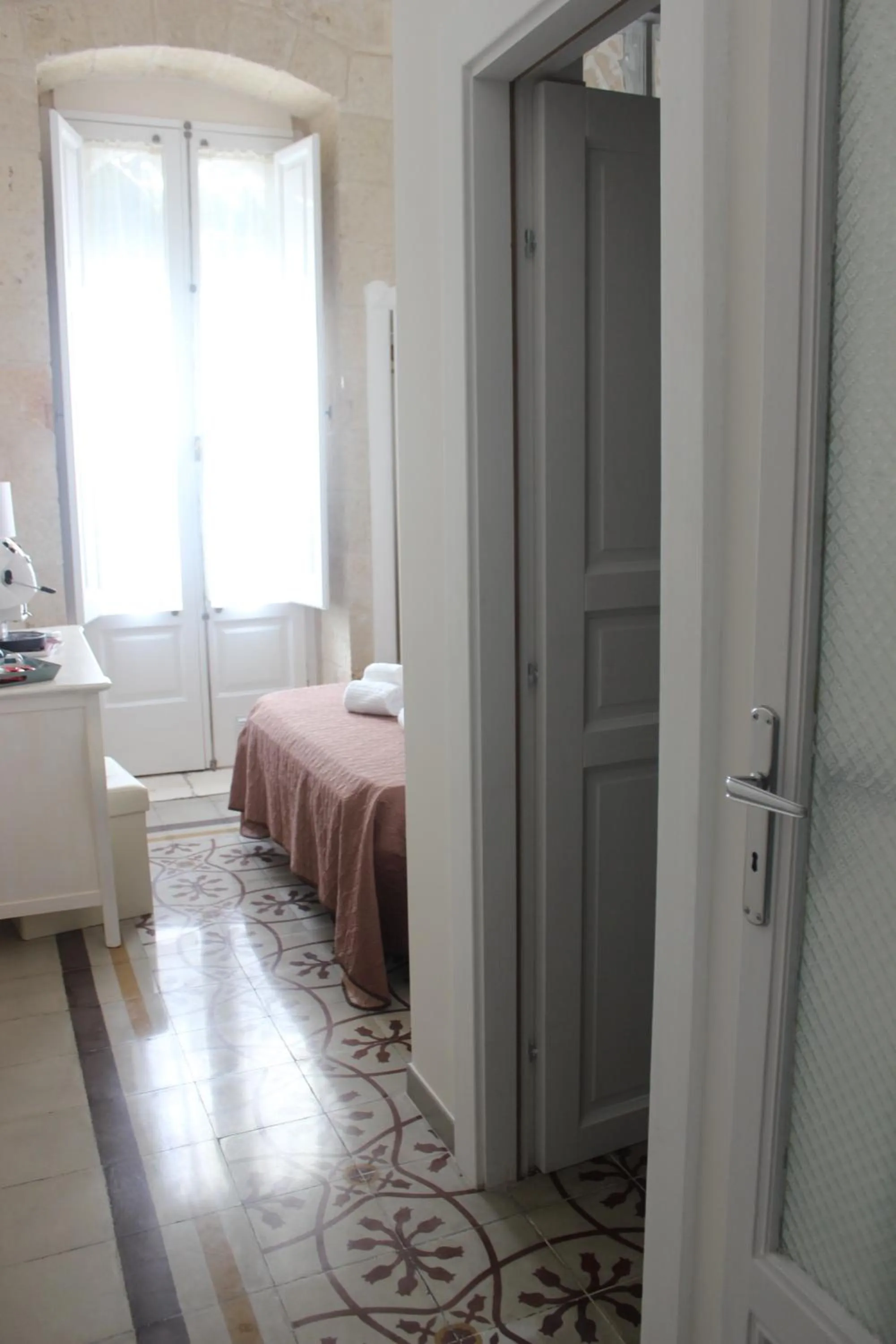 Photo of the whole room, Bed in Dimora Girolamo