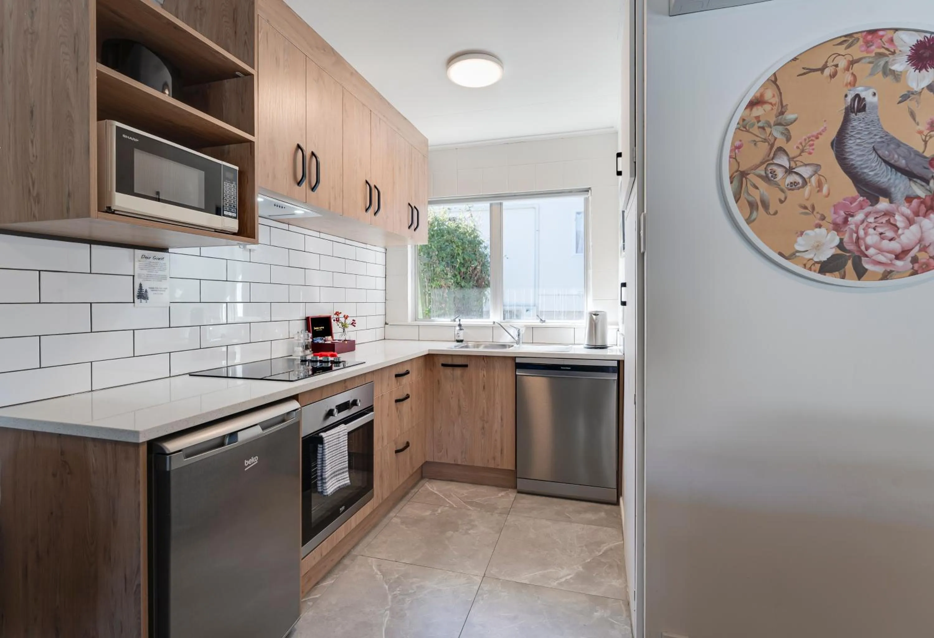 Kitchen or kitchenette in Archway Motels & Chalets