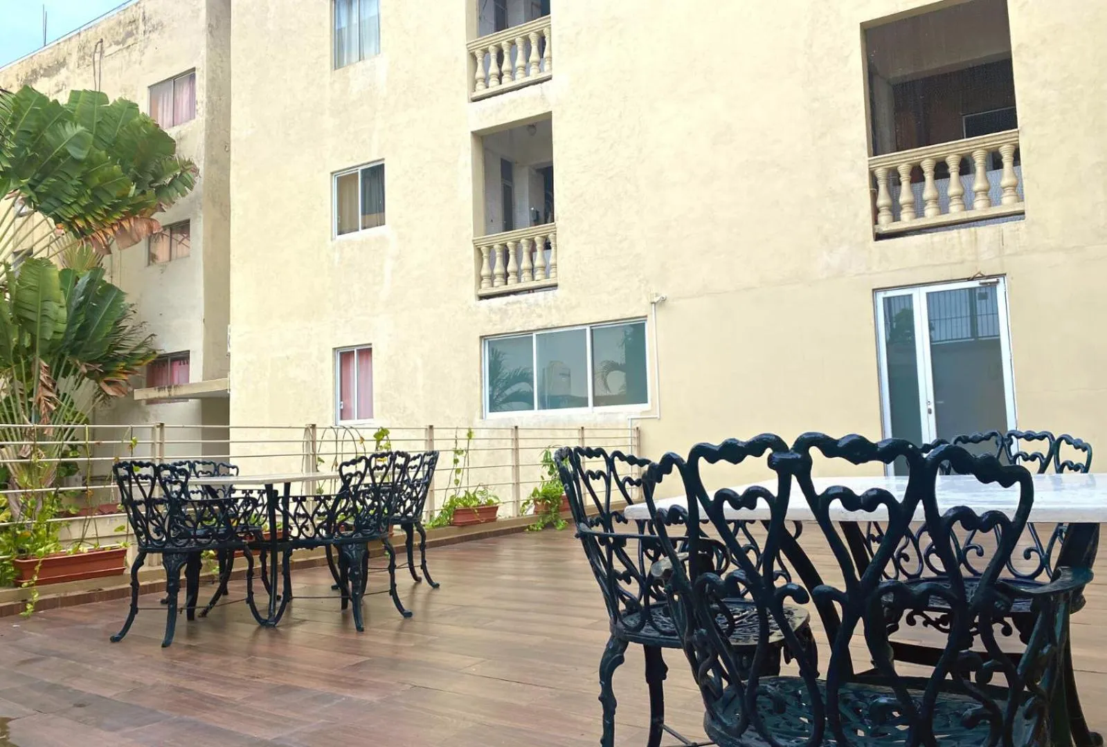 Property building in Hotel Sol del Pacifico