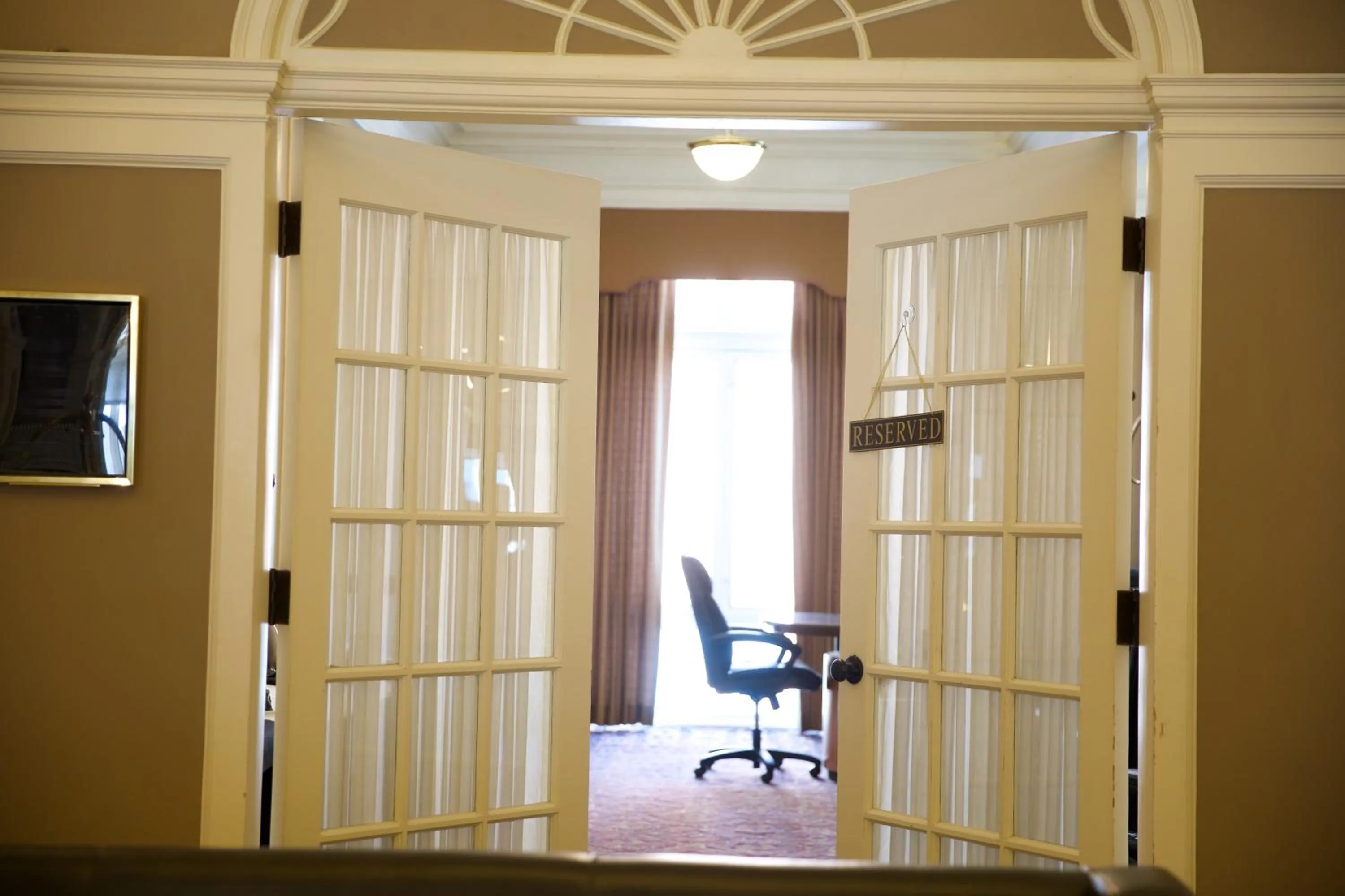 Meeting/conference room in Spokane Club Hotel