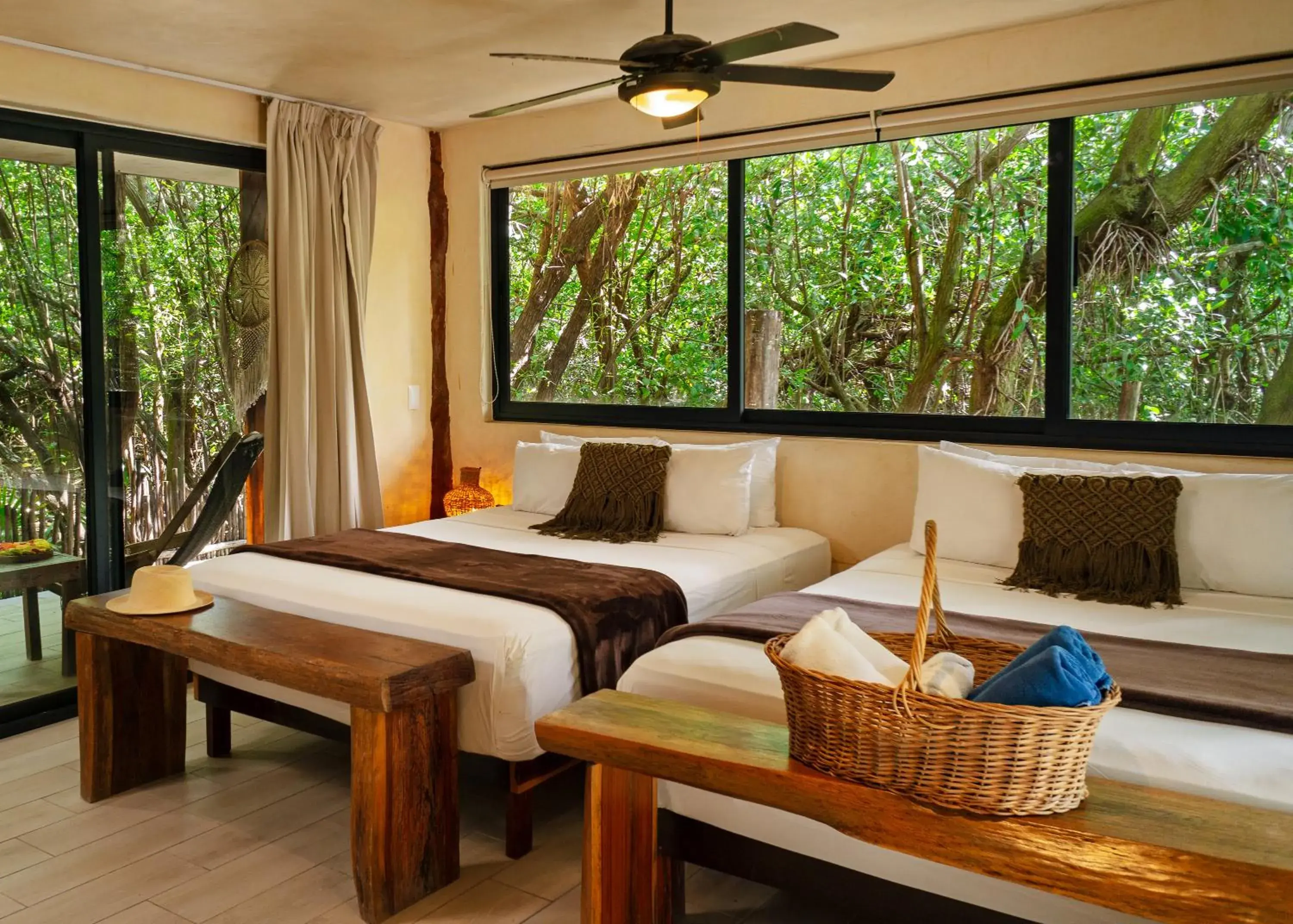 2 Queen Room with Balcony in Sunset House 2 Queen Room with Balcony in Sunset House