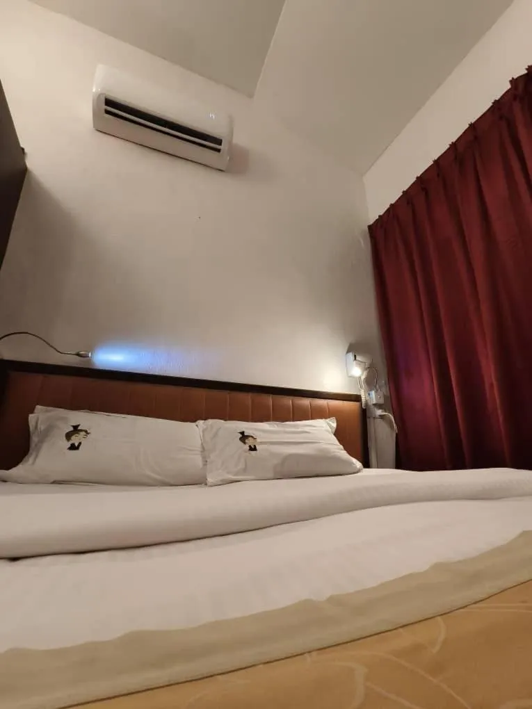 Bed in Red Inn Court