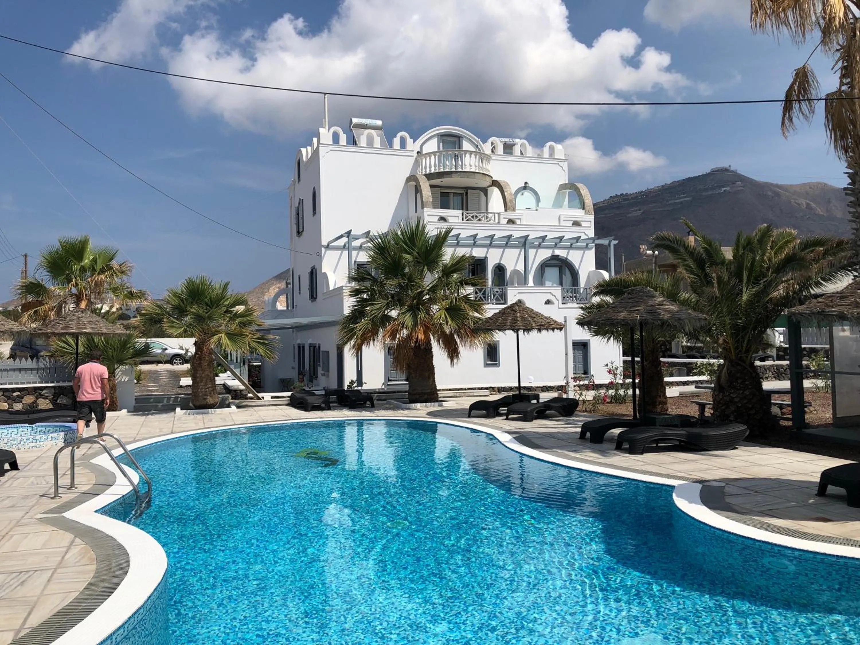 Black Coast Santorini