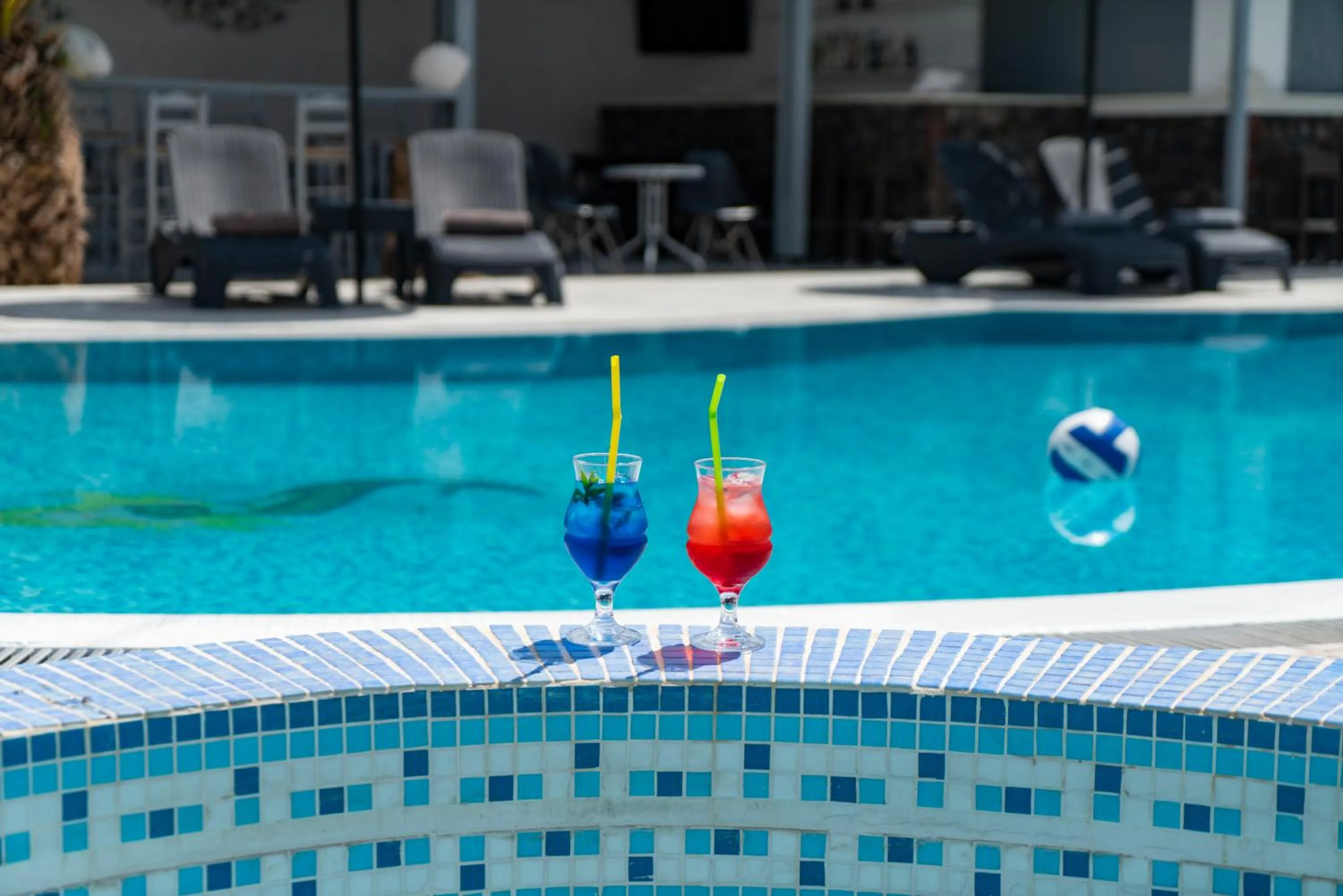 Black Coast Santorini