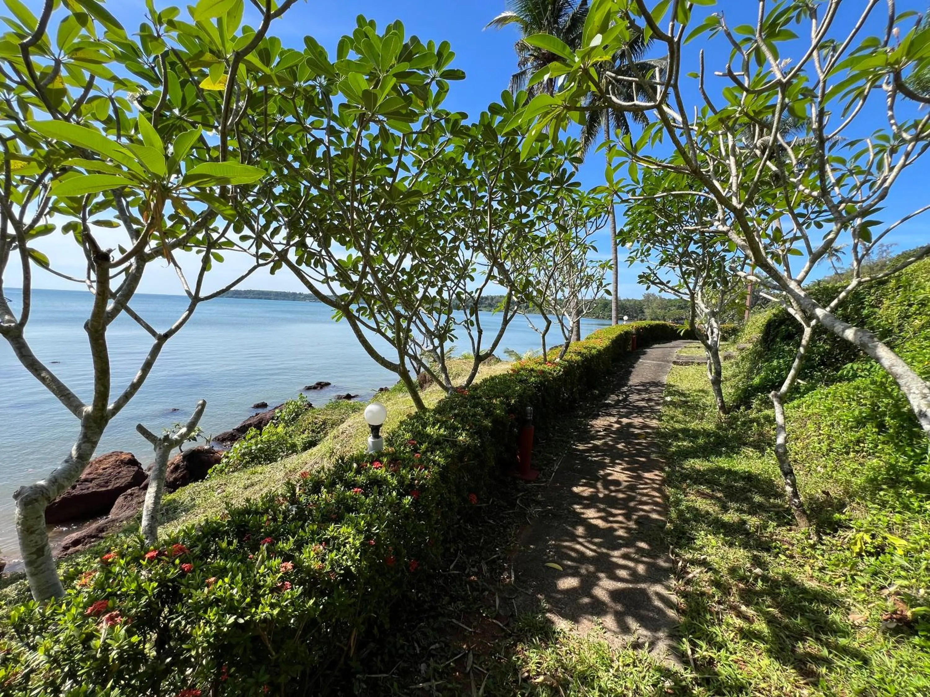 Property building in Koh Mak Buri Hut Natural Resort