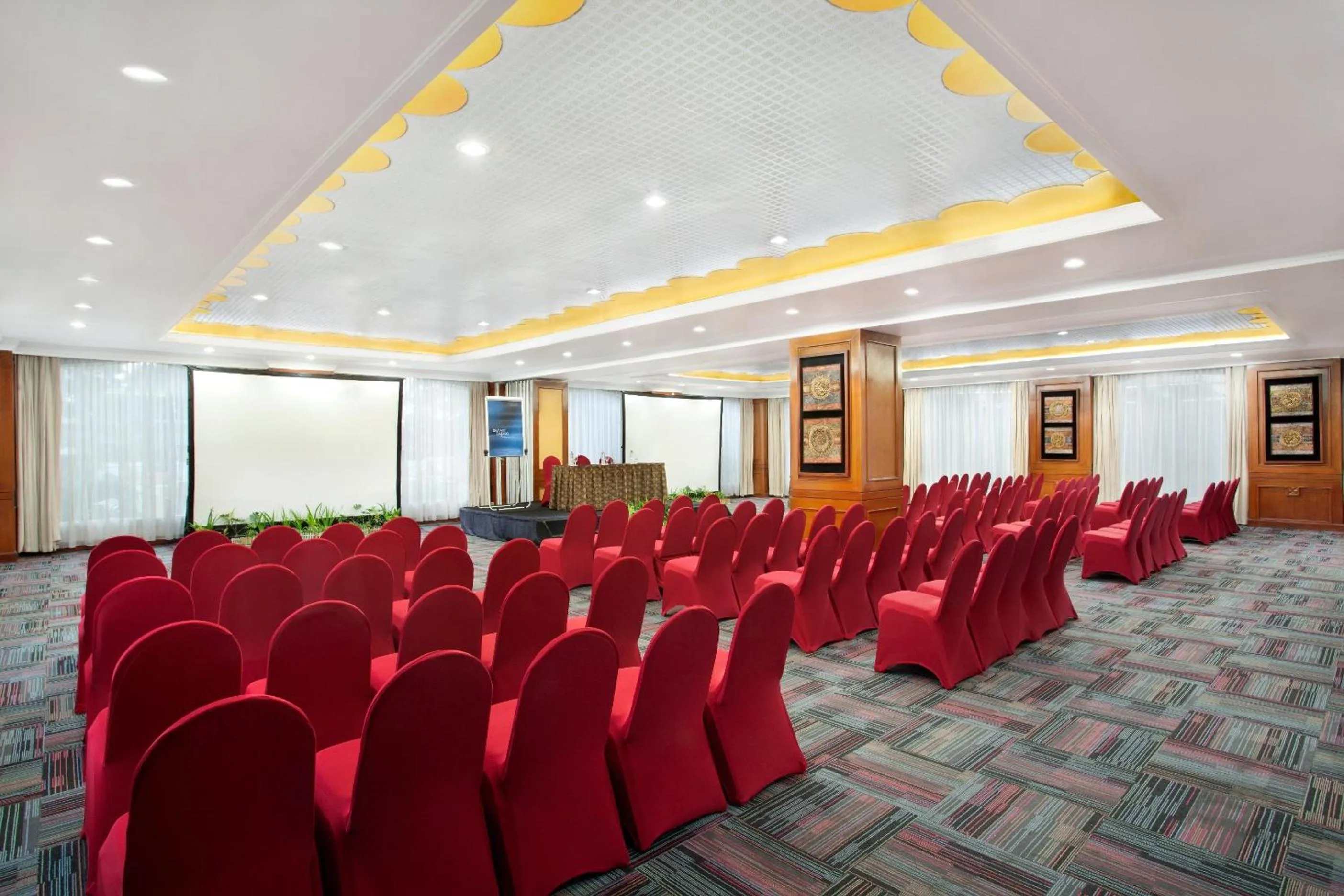 Banquet/Function facilities in Novotel Solo