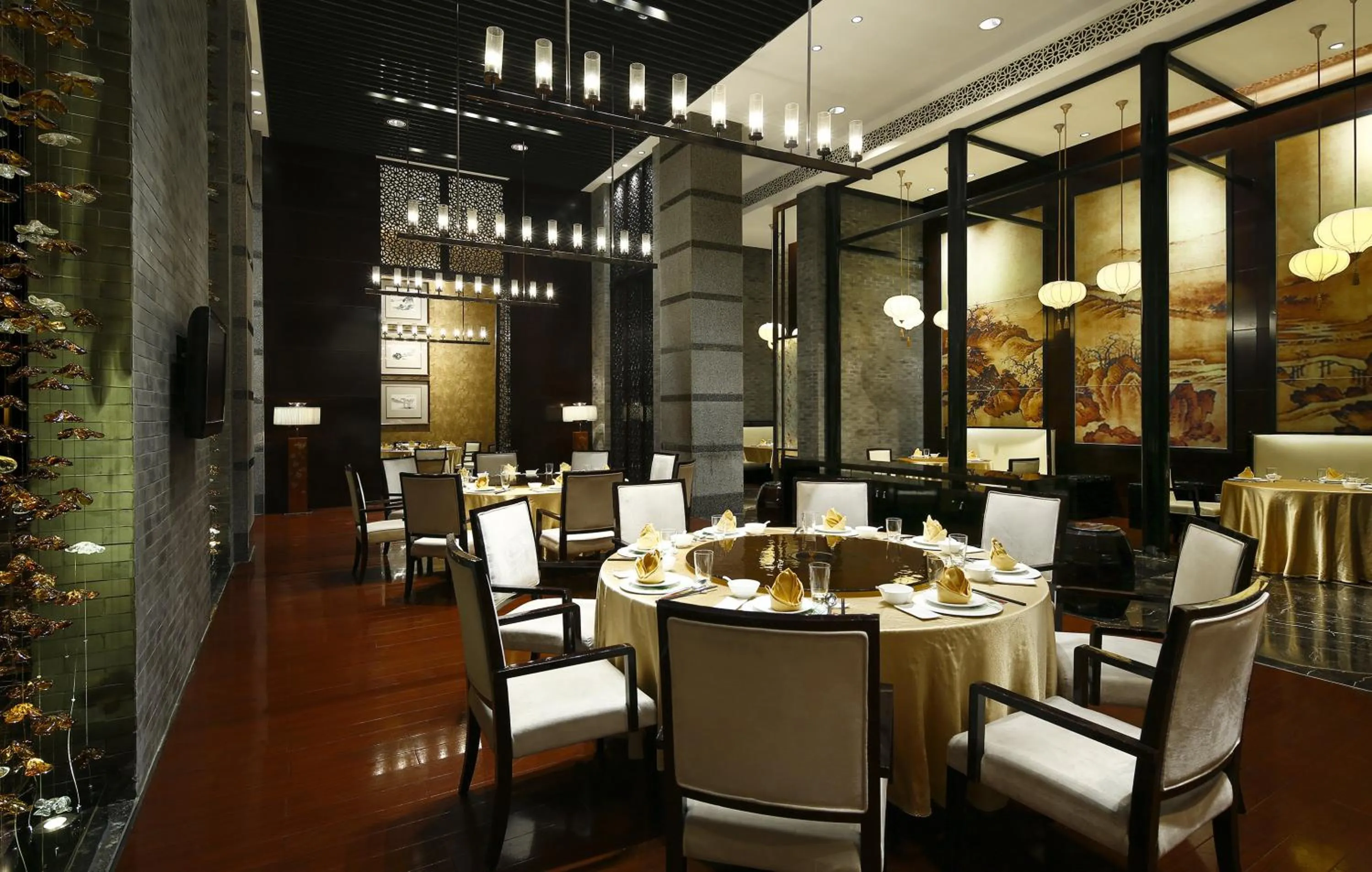 Restaurant/places to eat in Crowne Plaza Chengdu Panda Garden by IHG