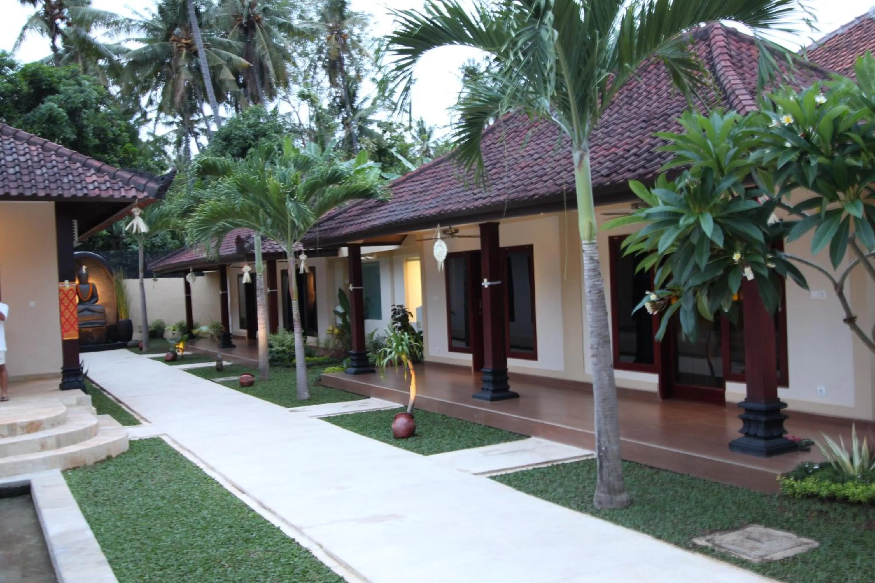 Facade/entrance in Hotel Melamun