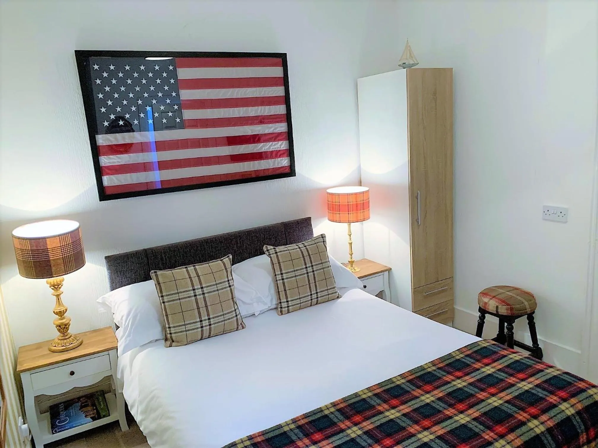 Photo of the whole room in Torrs Warren Country House Hotel