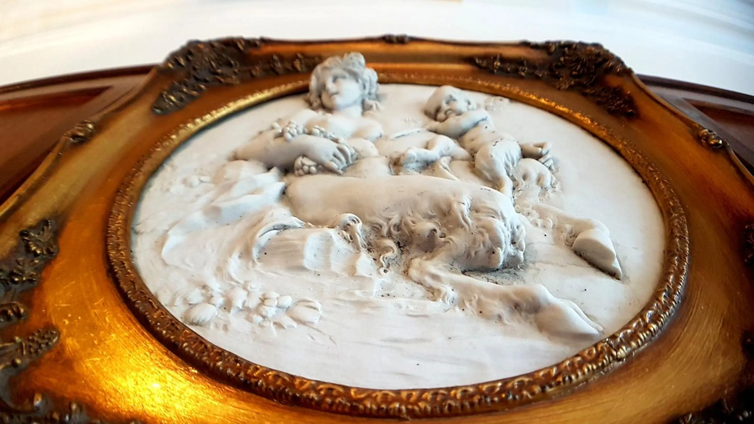 Decorative detail in Torrs Warren Country House Hotel