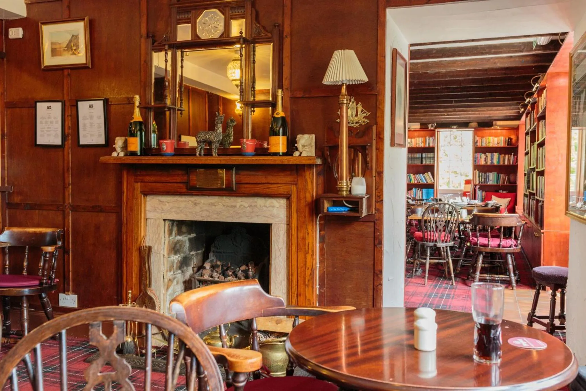 Lounge or bar in Torrs Warren Country House Hotel