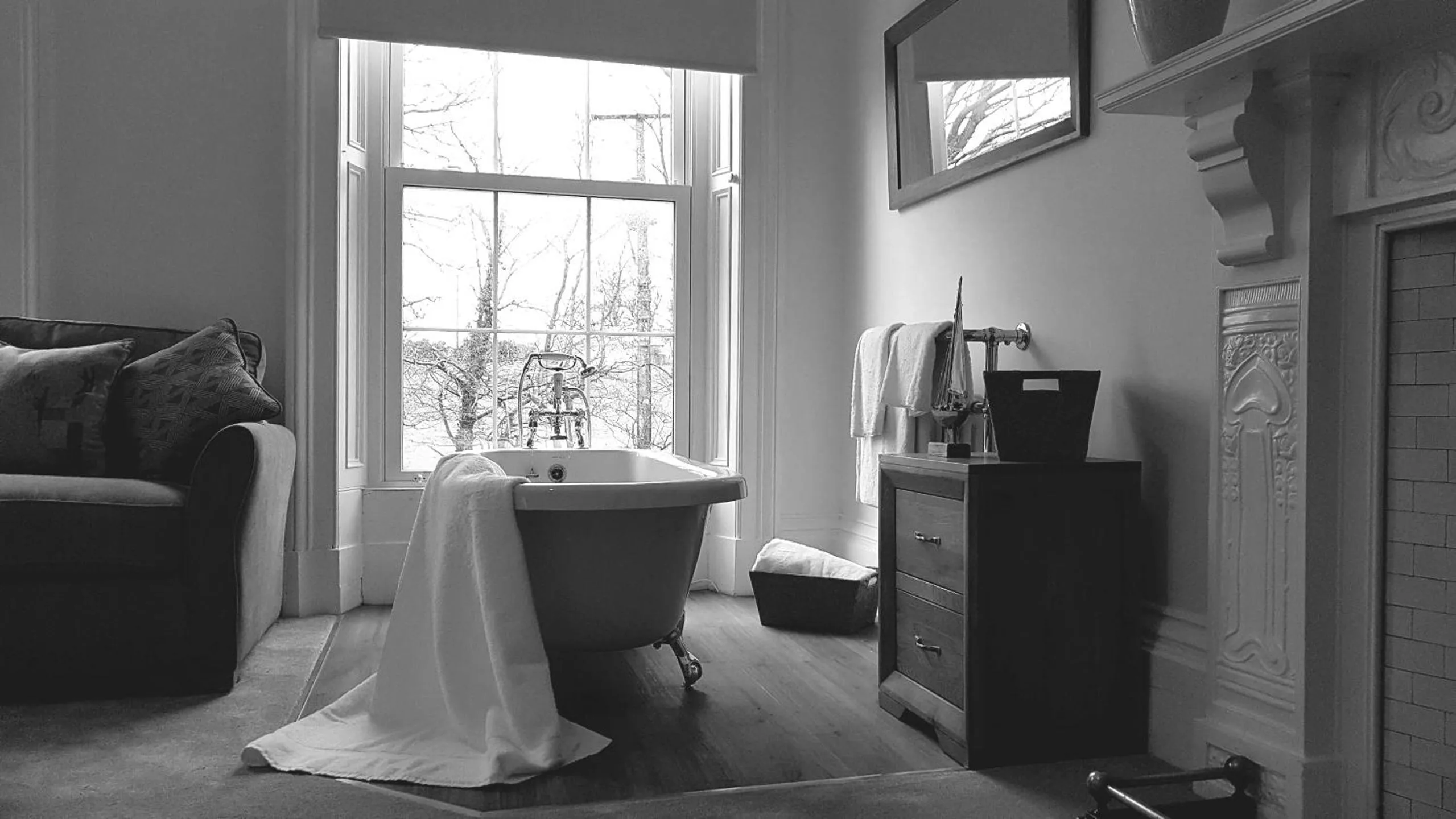 Decorative detail in Torrs Warren Country House Hotel