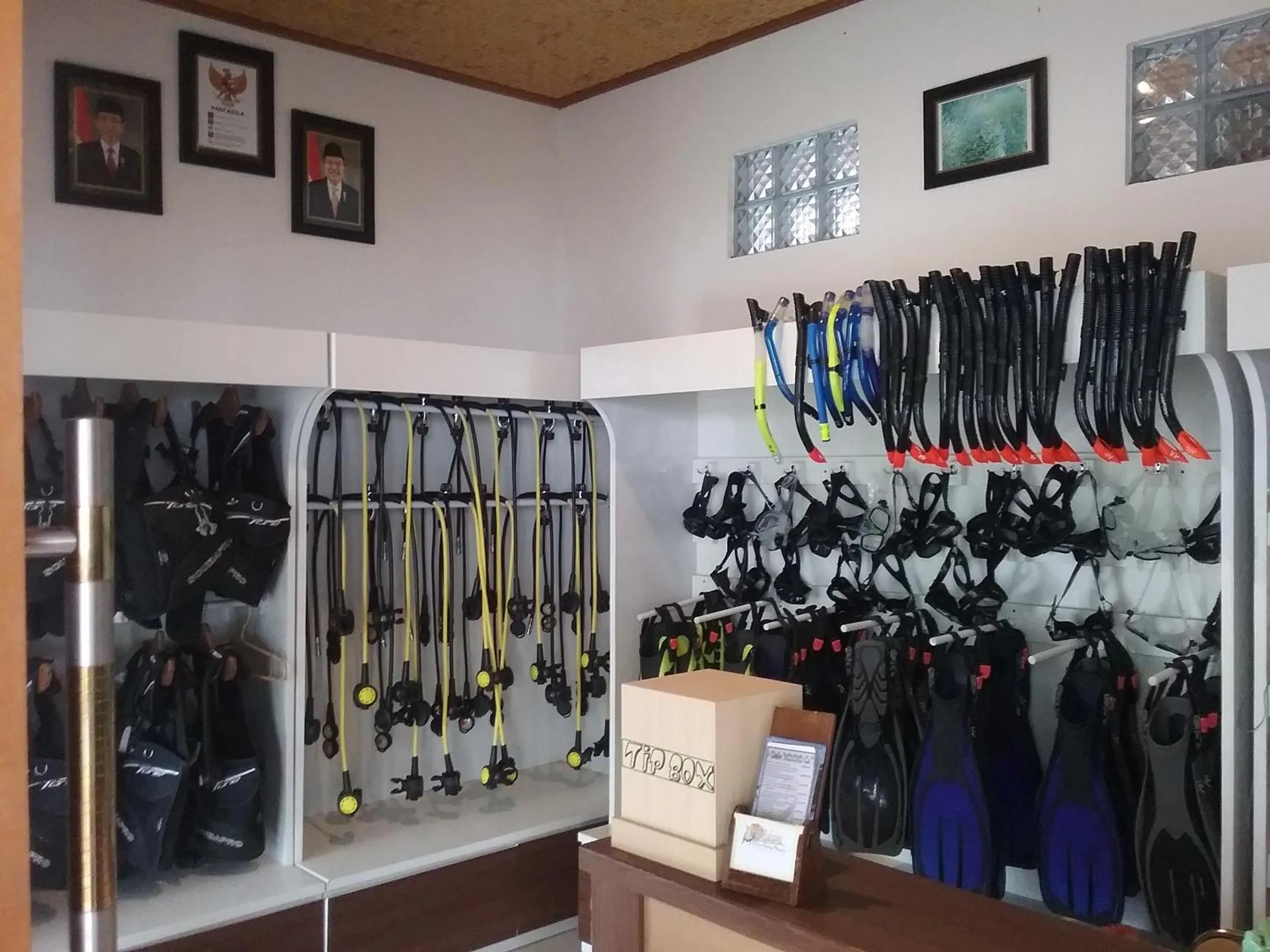 Diving in Adi Assri Beach Resorts And Spa Pemuteran