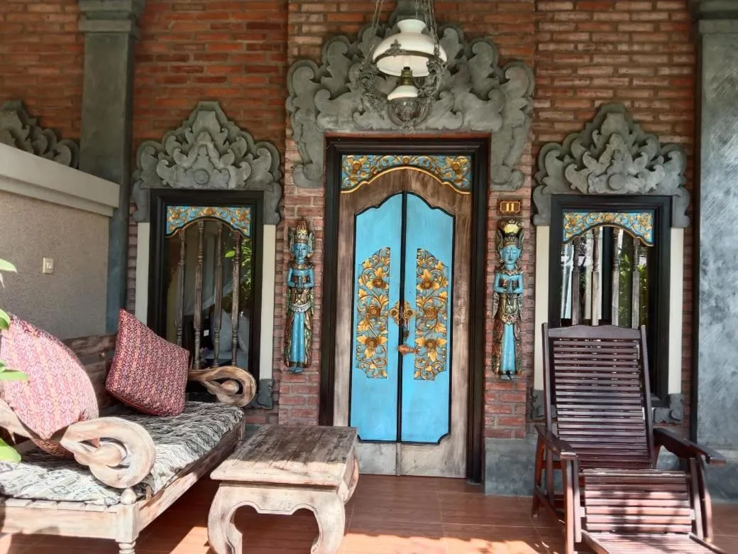 Tirta Sari Bungalow