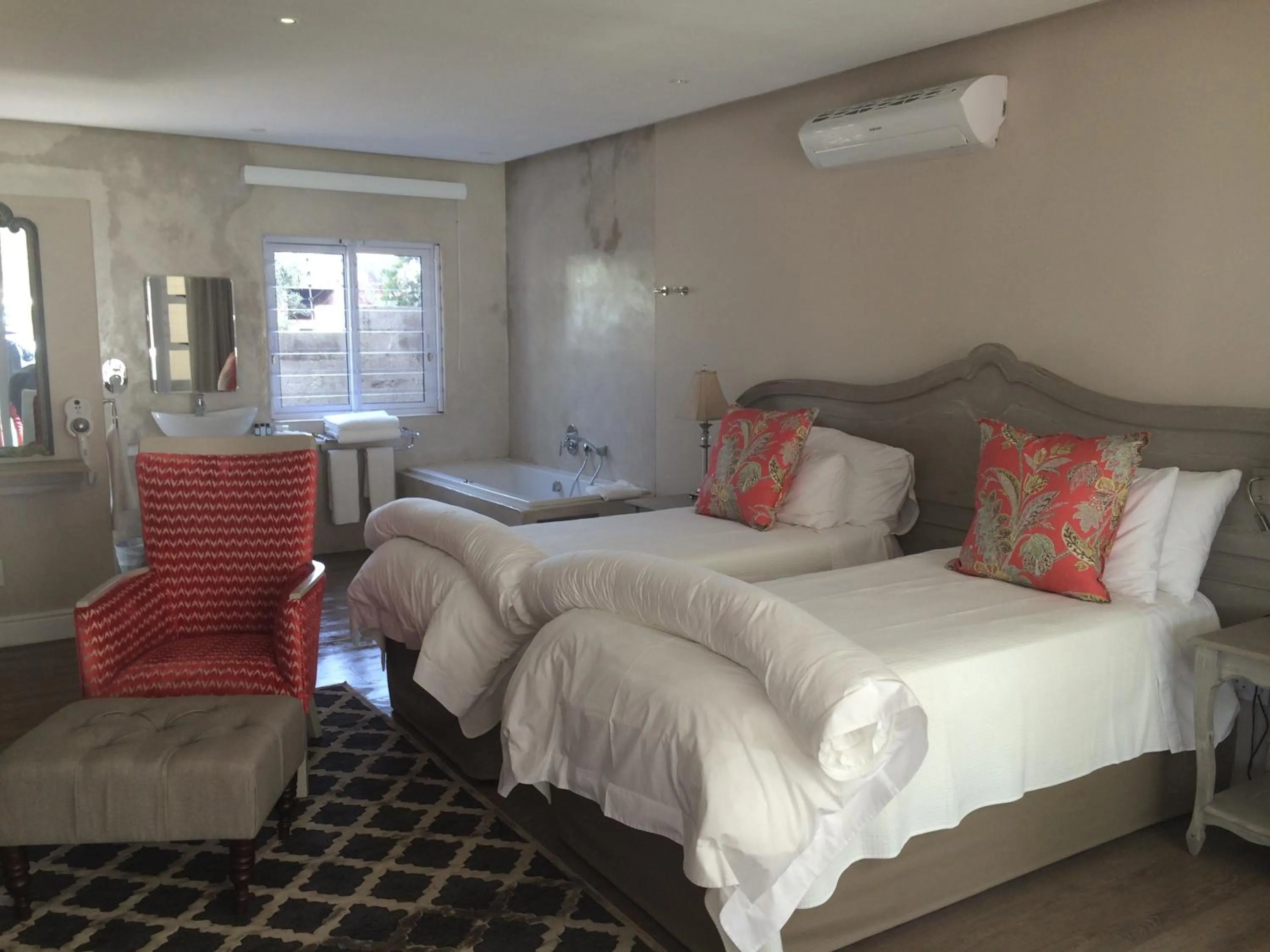 Day, Bed in Hermanus Boutique Guest House
