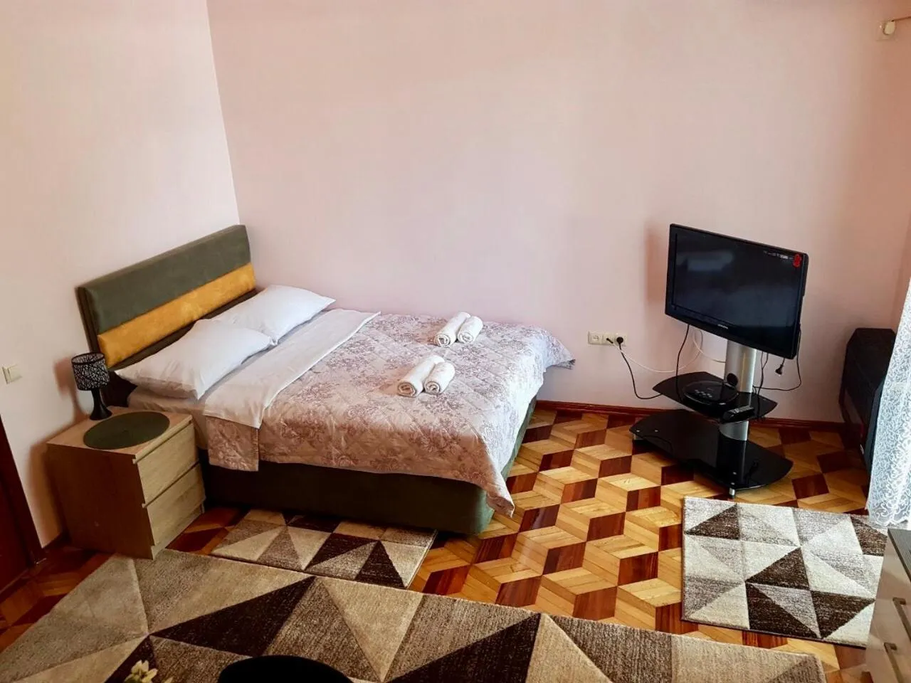 Bed in Sweet Home at Ninoshvili 3