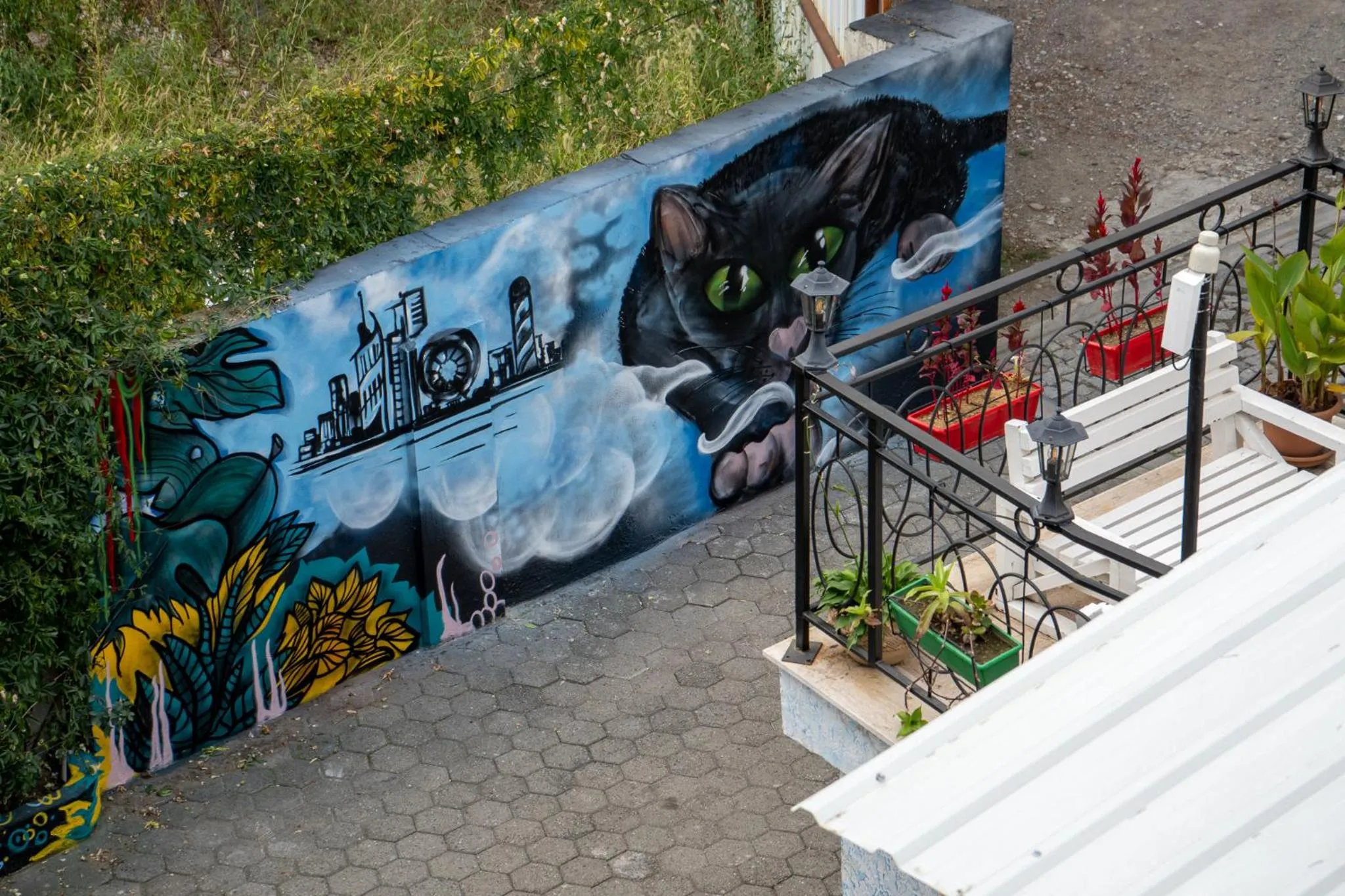 Inner courtyard view in Sweet Home at Ninoshvili 3