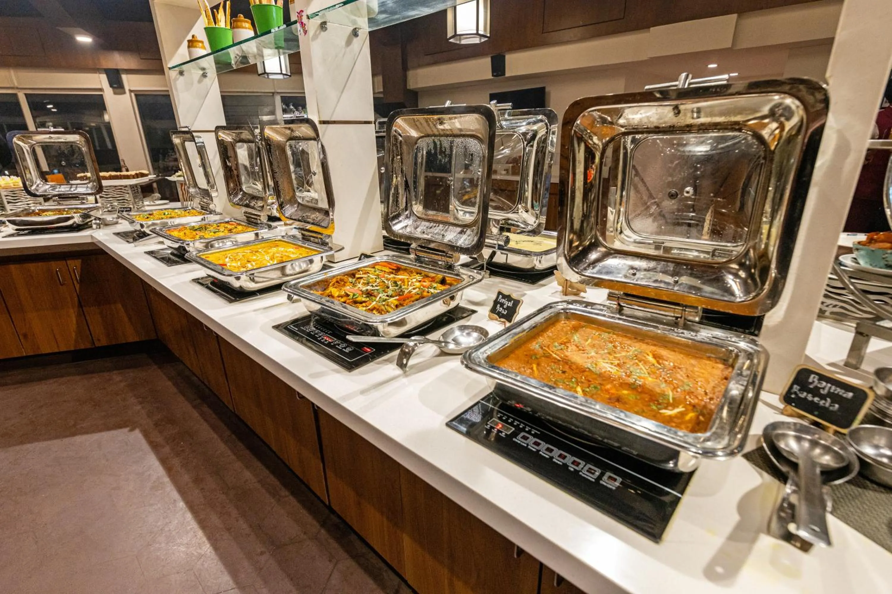 Food and drinks in Sterling Darjeeling