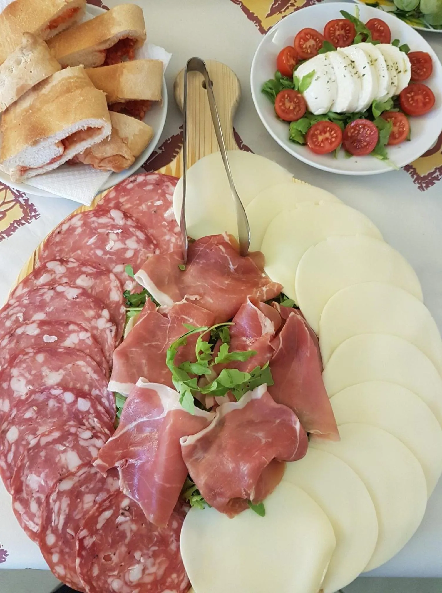 Food and drinks in Villa Ambra B&B