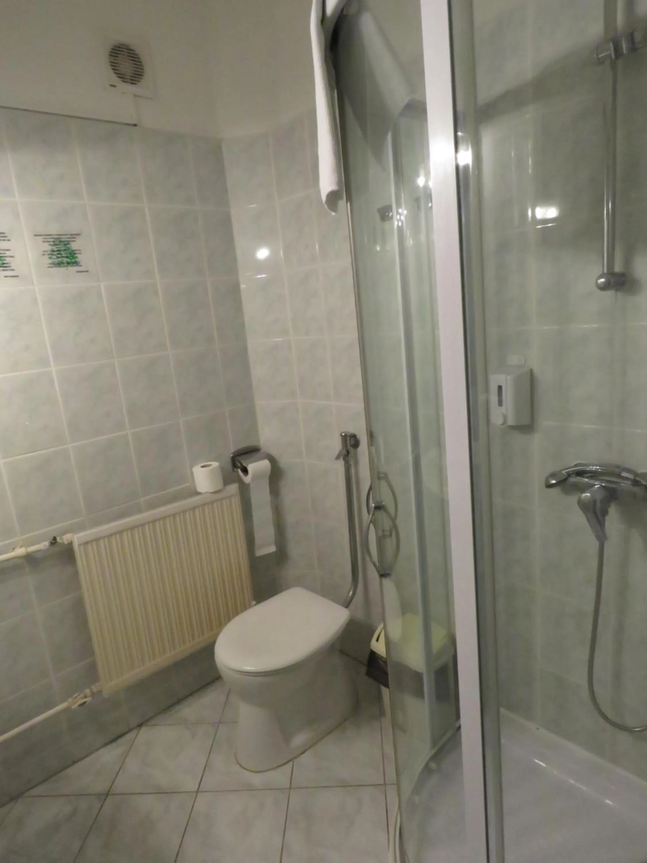 Bathroom in Thermál Apartmanház