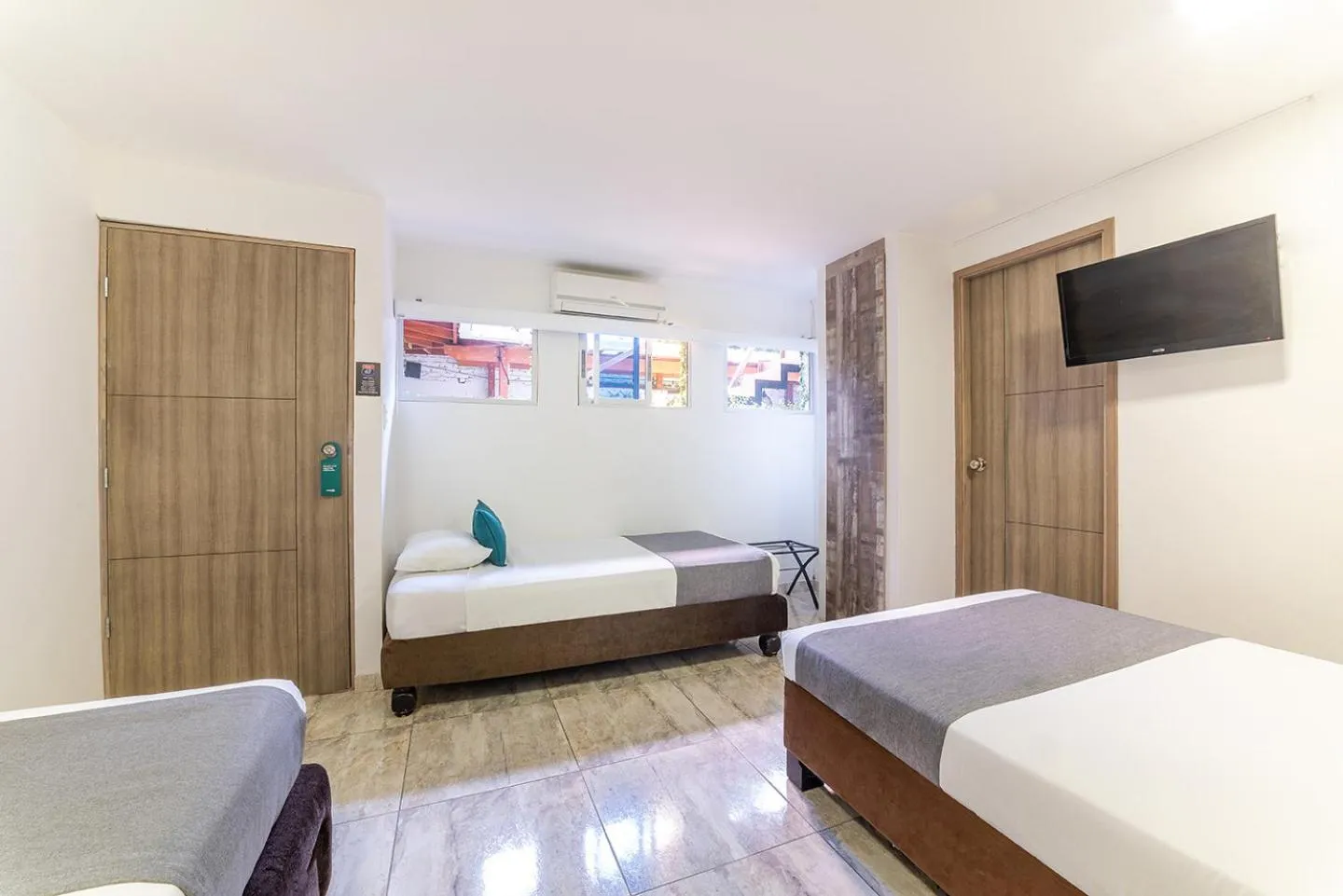 Photo of the whole room in Hotel Ruta 65