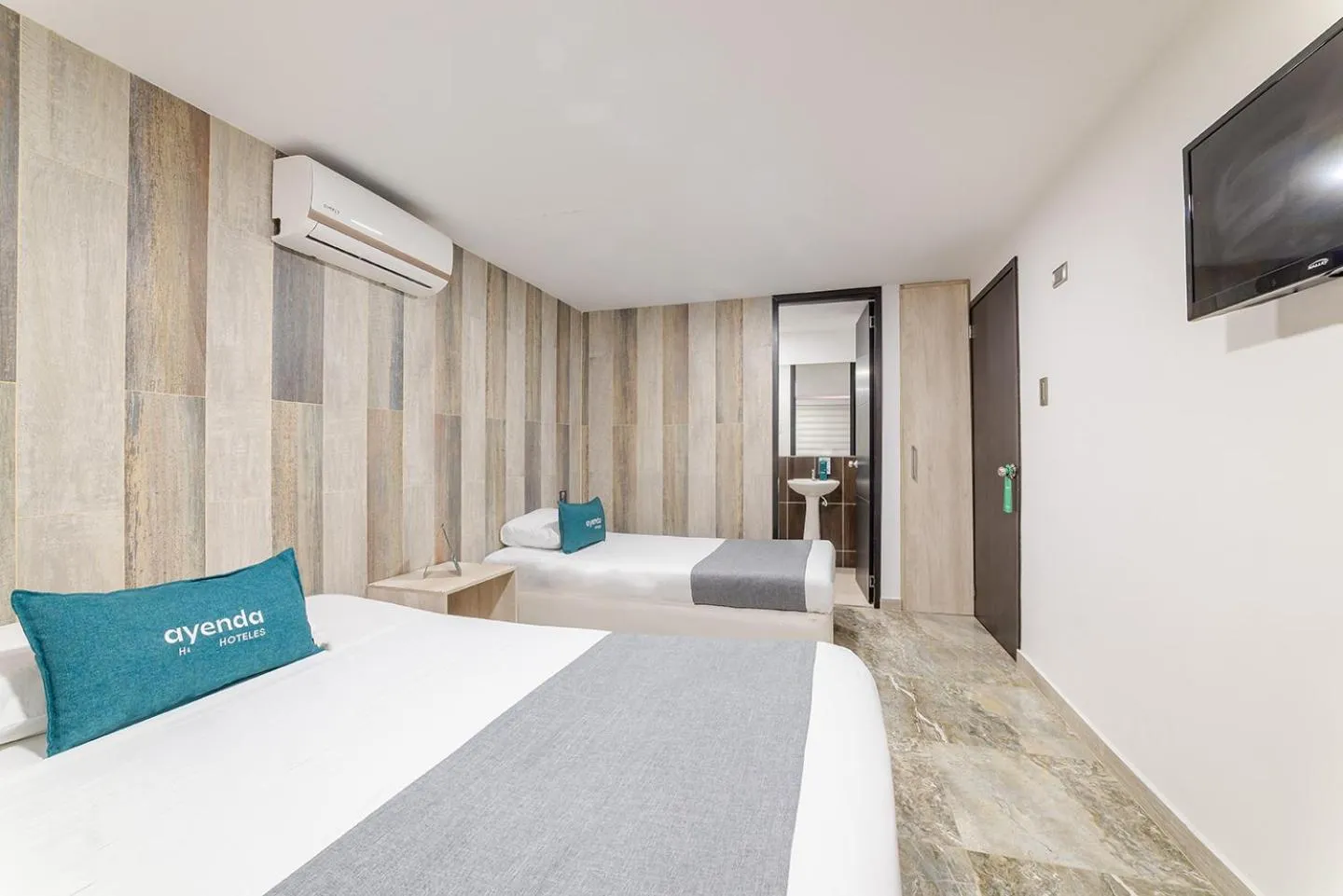 Photo of the whole room in Hotel Ruta 65