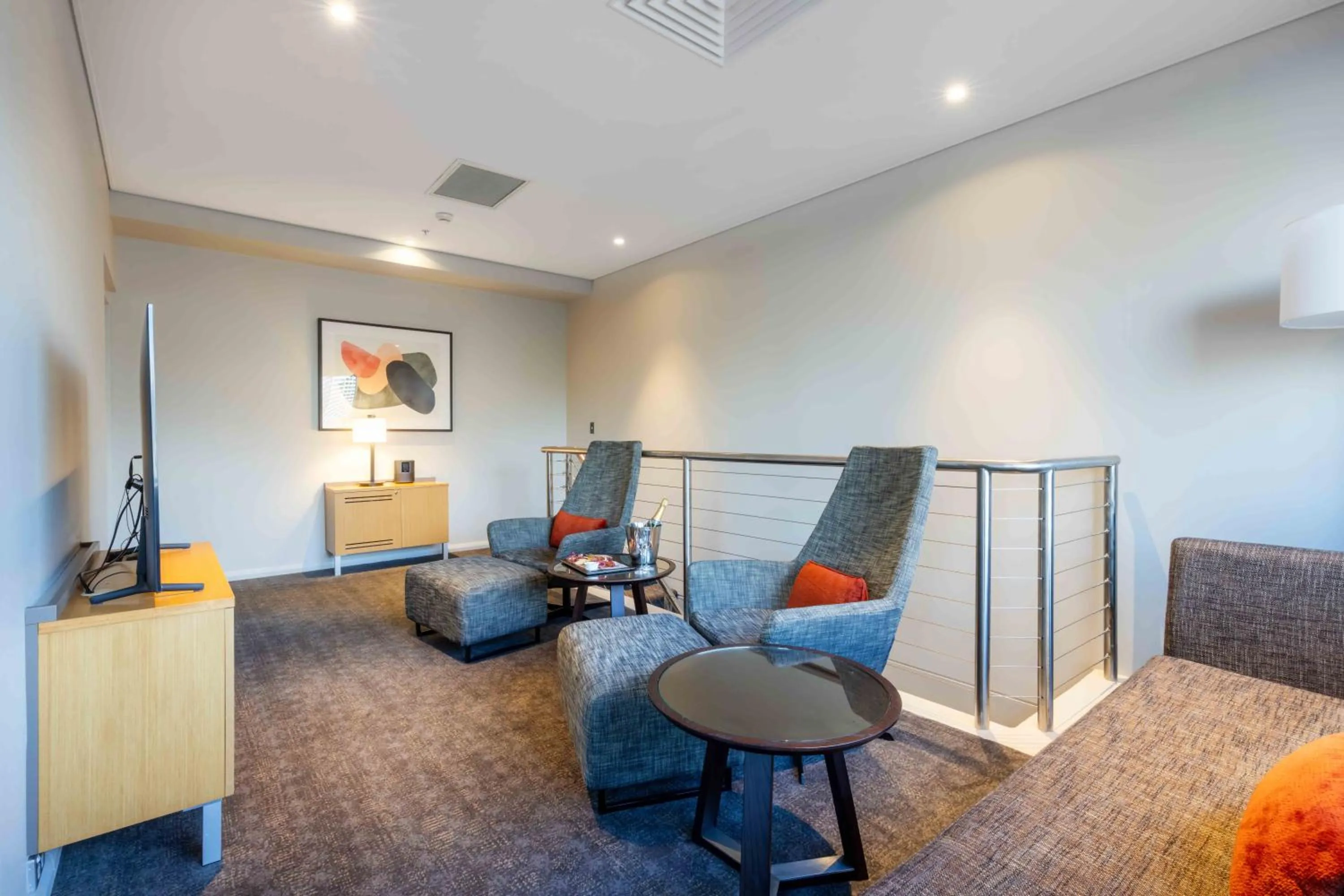 Living room in Novotel Sydney Darling Harbour