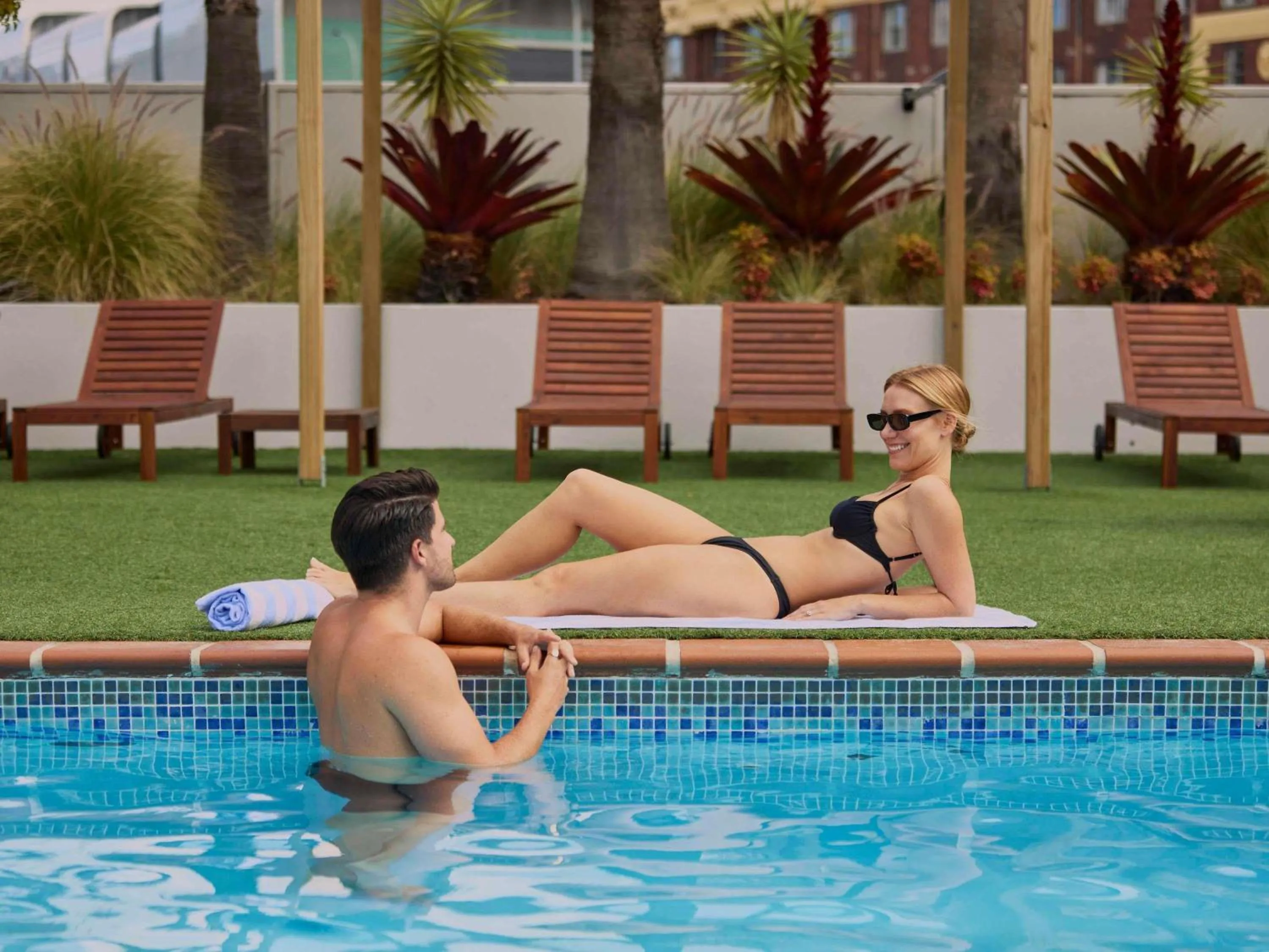 Pool view in Novotel Sydney Darling Harbour