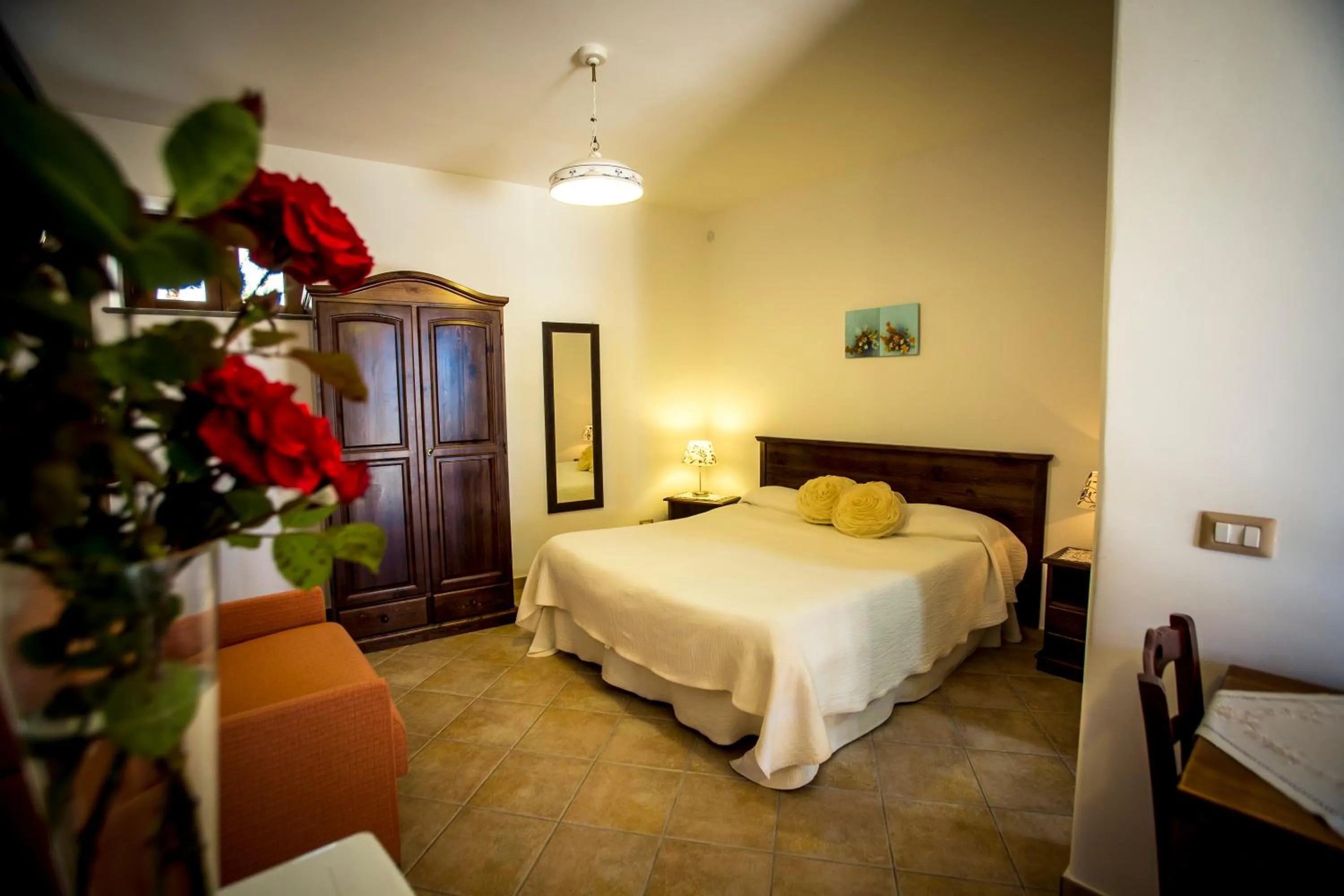 Seating area, Bed in Resort Al Belvedere Salina