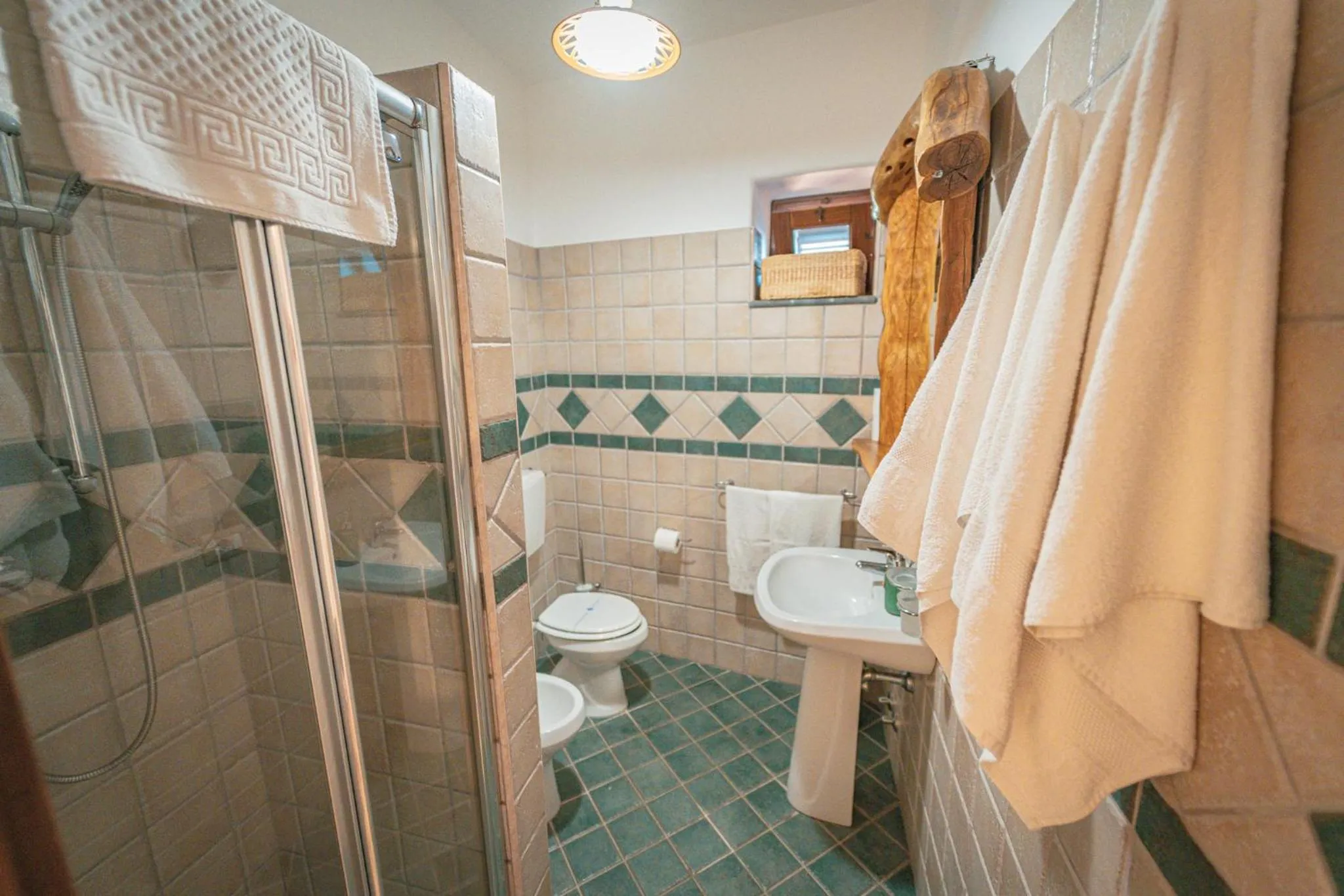 Bathroom in Resort Al Belvedere Salina