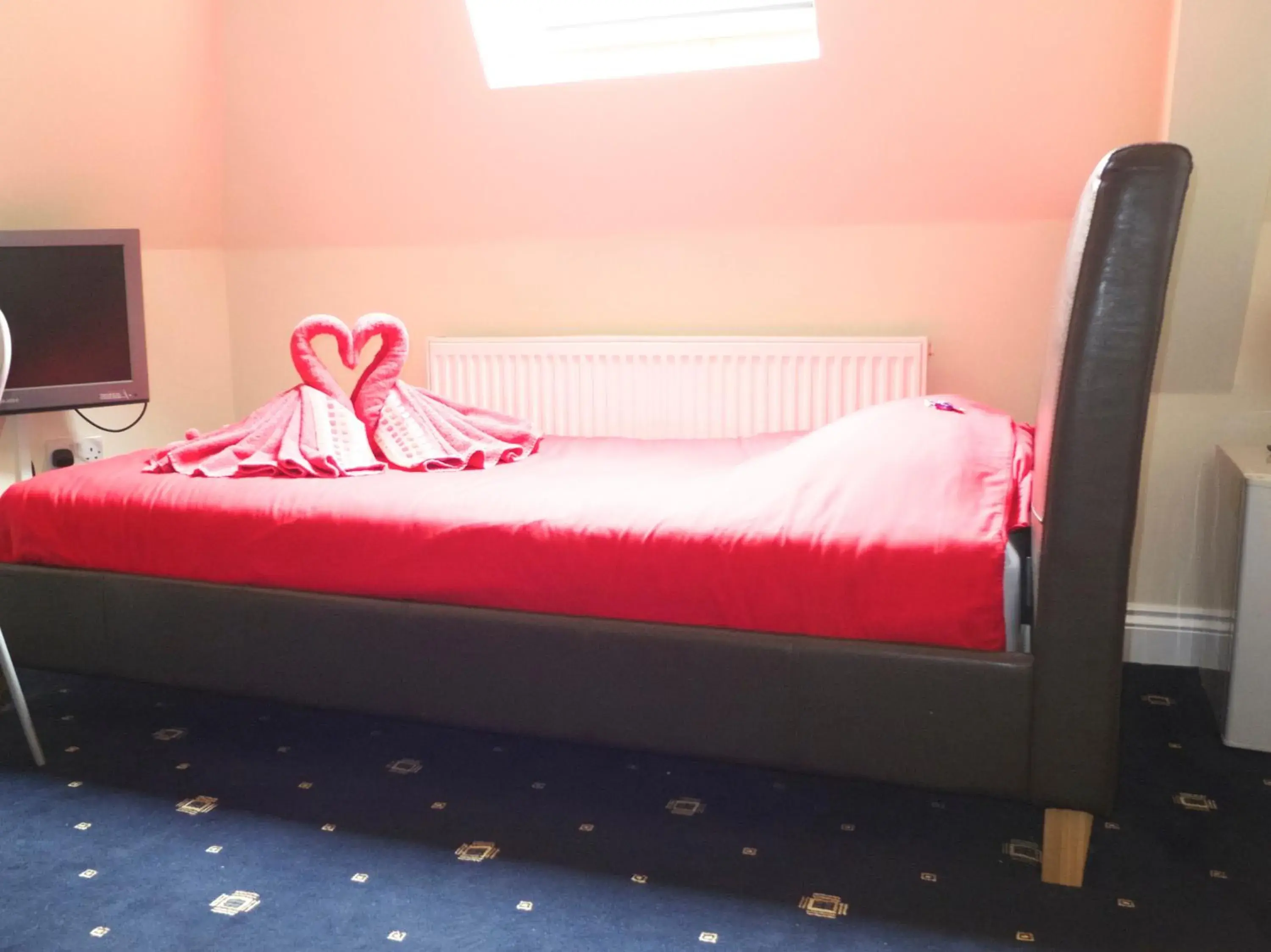 Single Room in Beaconsfield Hotel Single Room in Beaconsfield Hotel