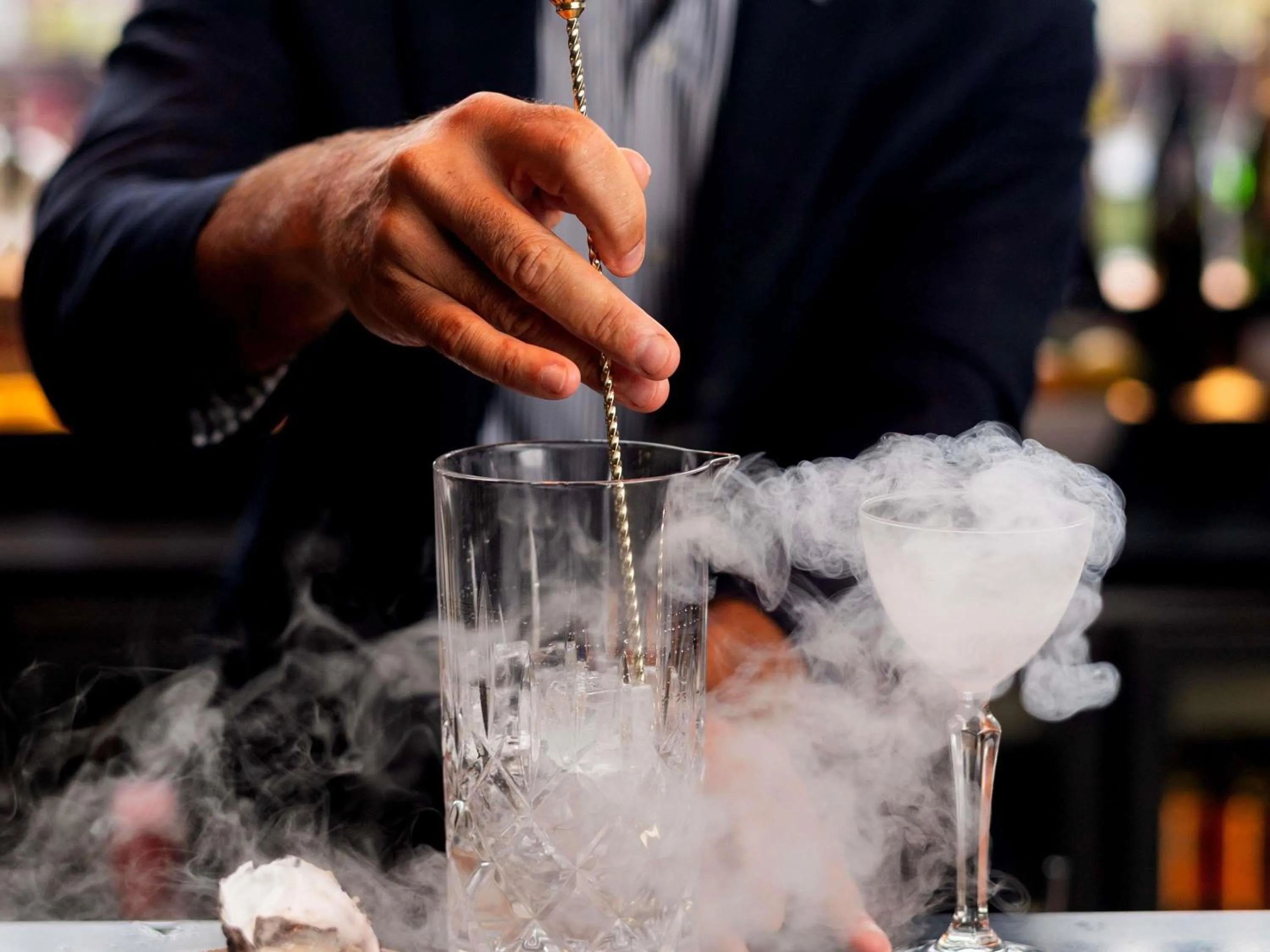 Lounge or bar in Novotel Sydney Olympic Park