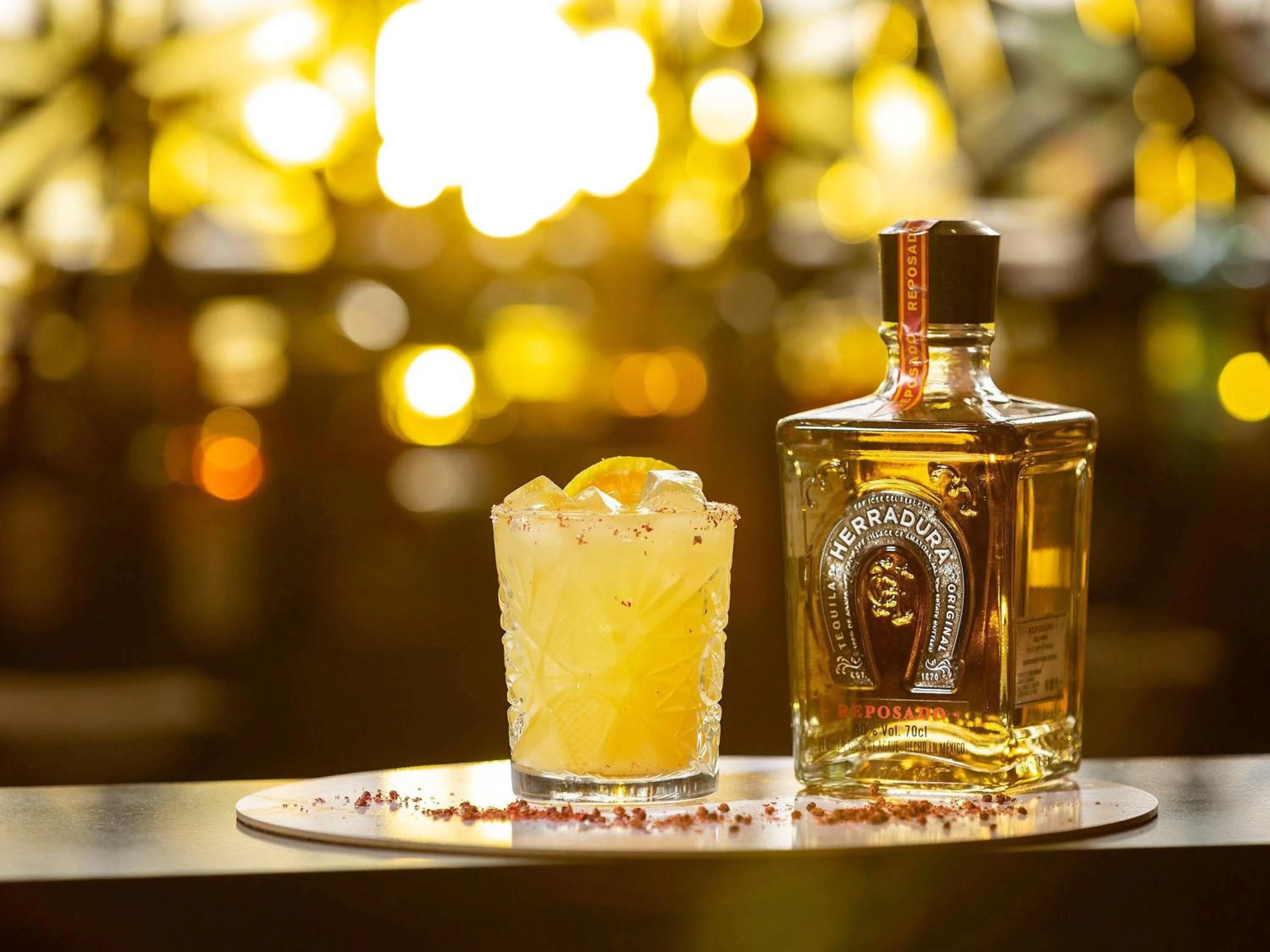 Lounge or bar in Novotel Sydney Olympic Park