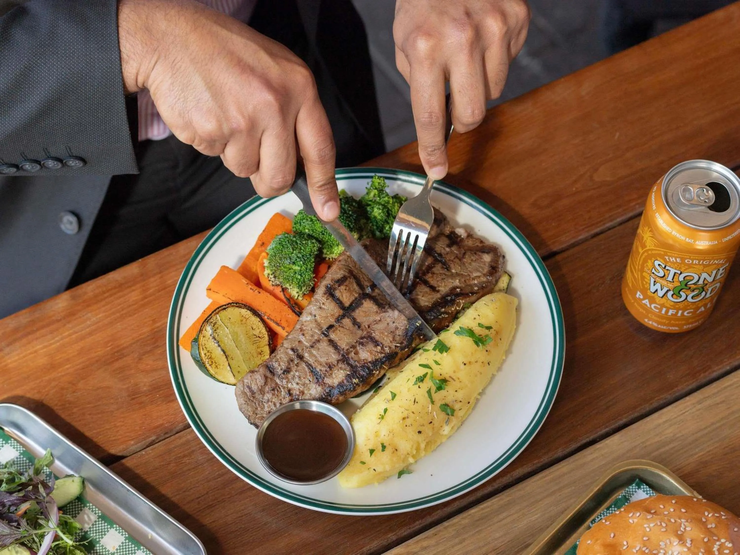 Restaurant/places to eat in Novotel Sydney Olympic Park