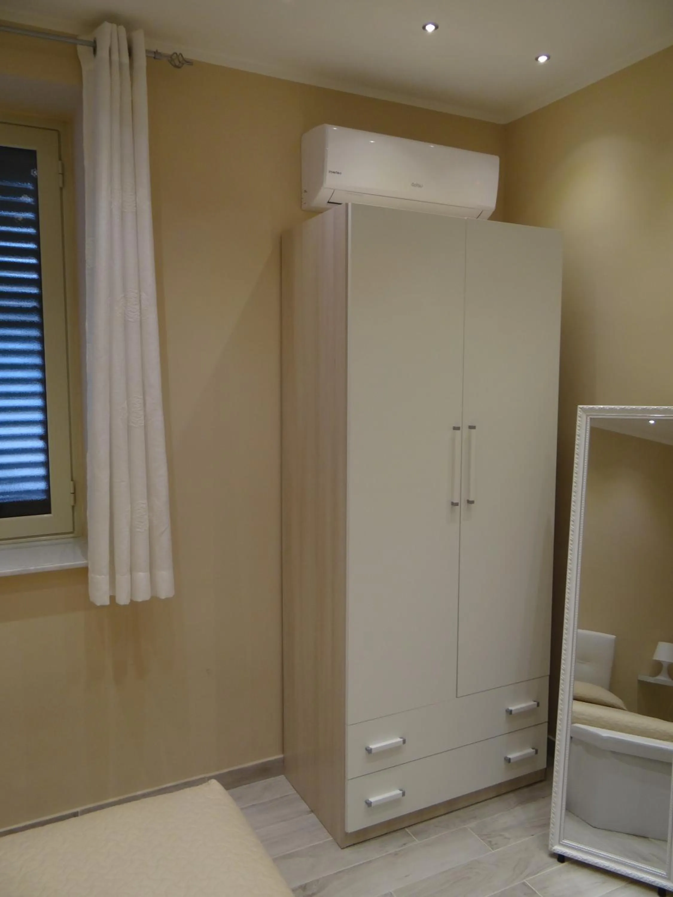 wardrobe in Monte Palace Palermo