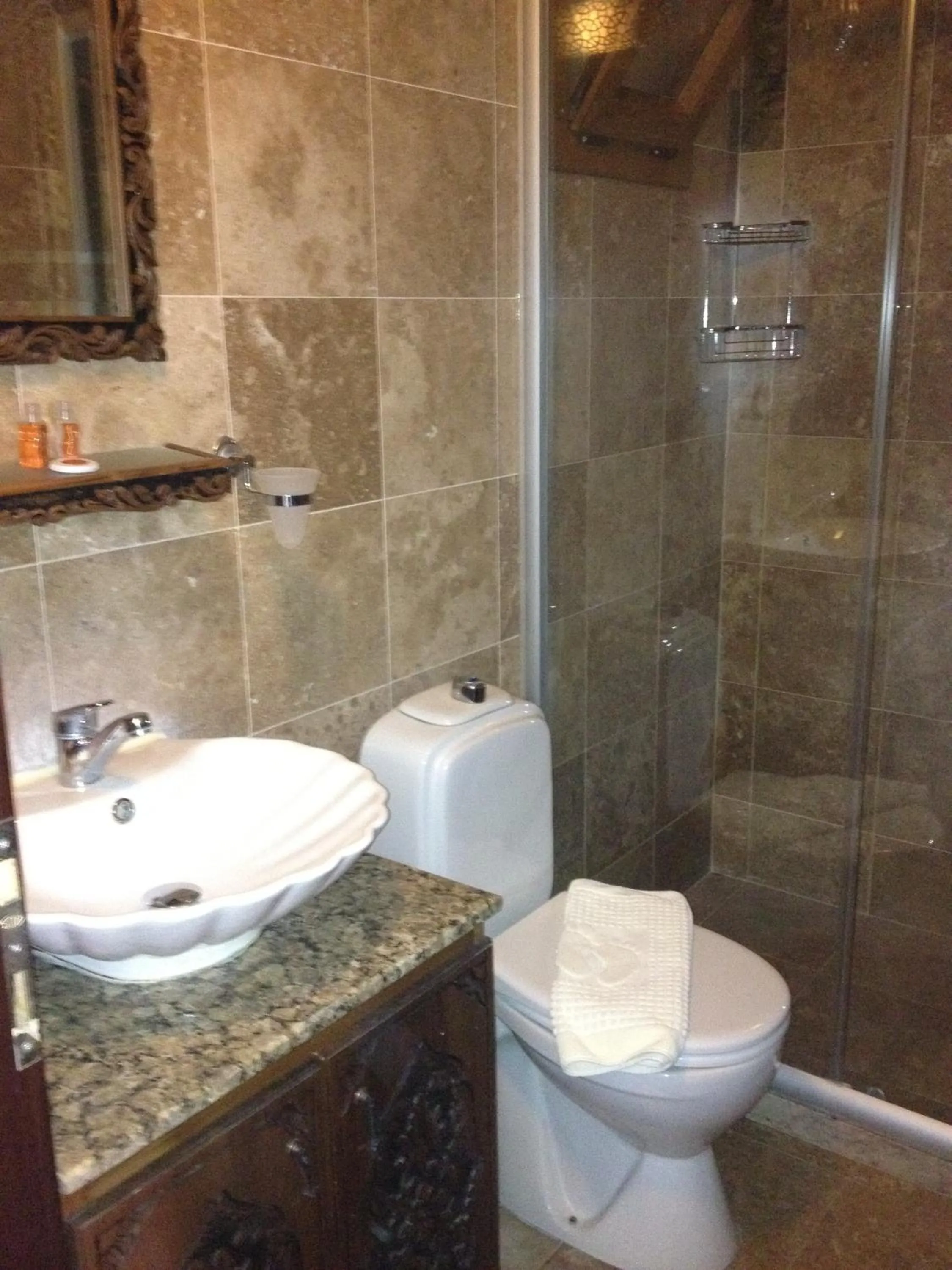 Bathroom in Nilya Hotel