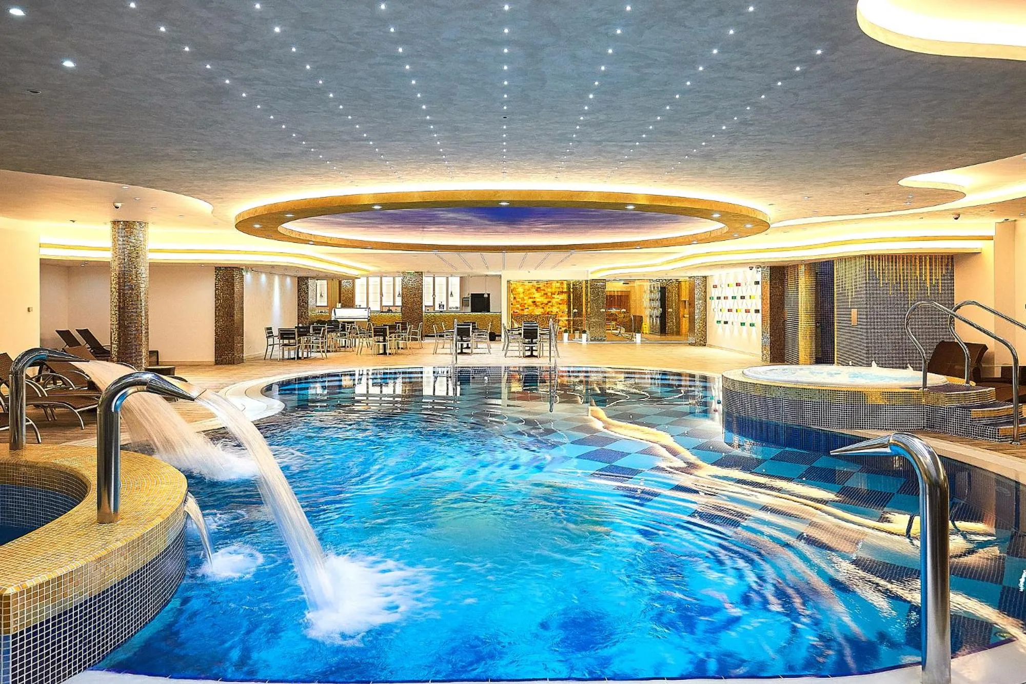 A Hoteli - Grand&Sky Hotel Tornik
