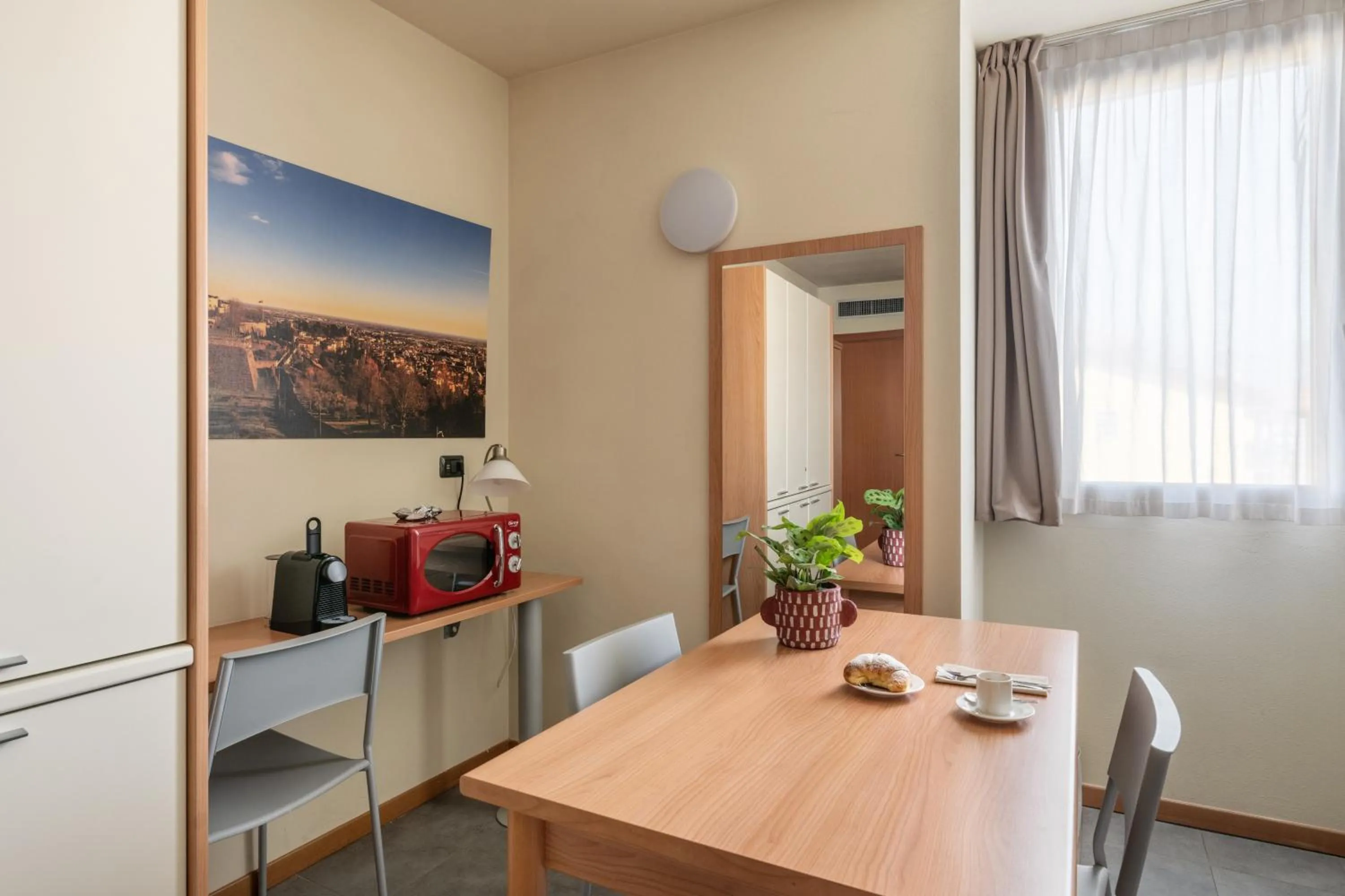 Coffee/tea facilities in Hotel Borgo Brianteo