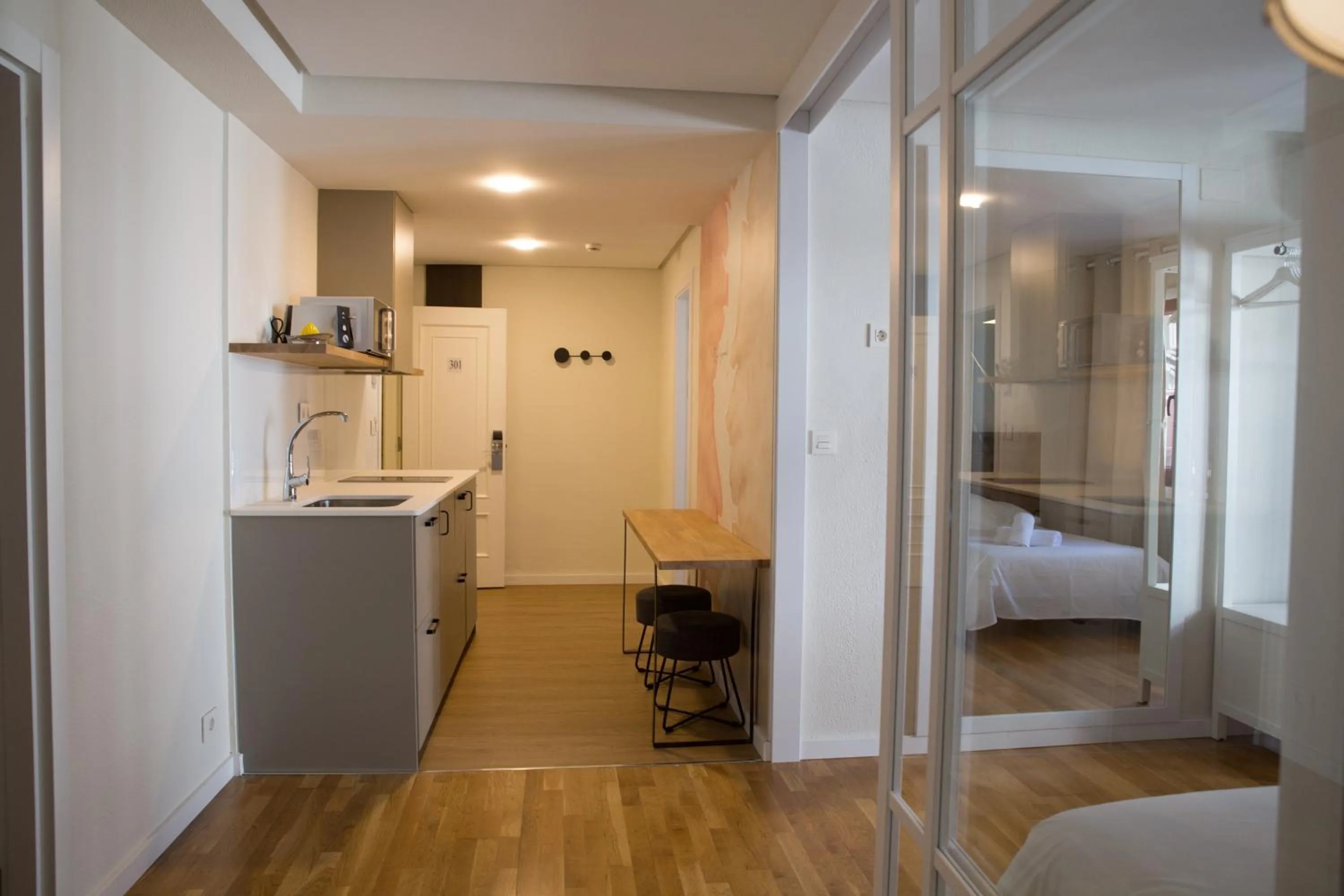 Kitchen or kitchenette, Bed in Hotel Mogay