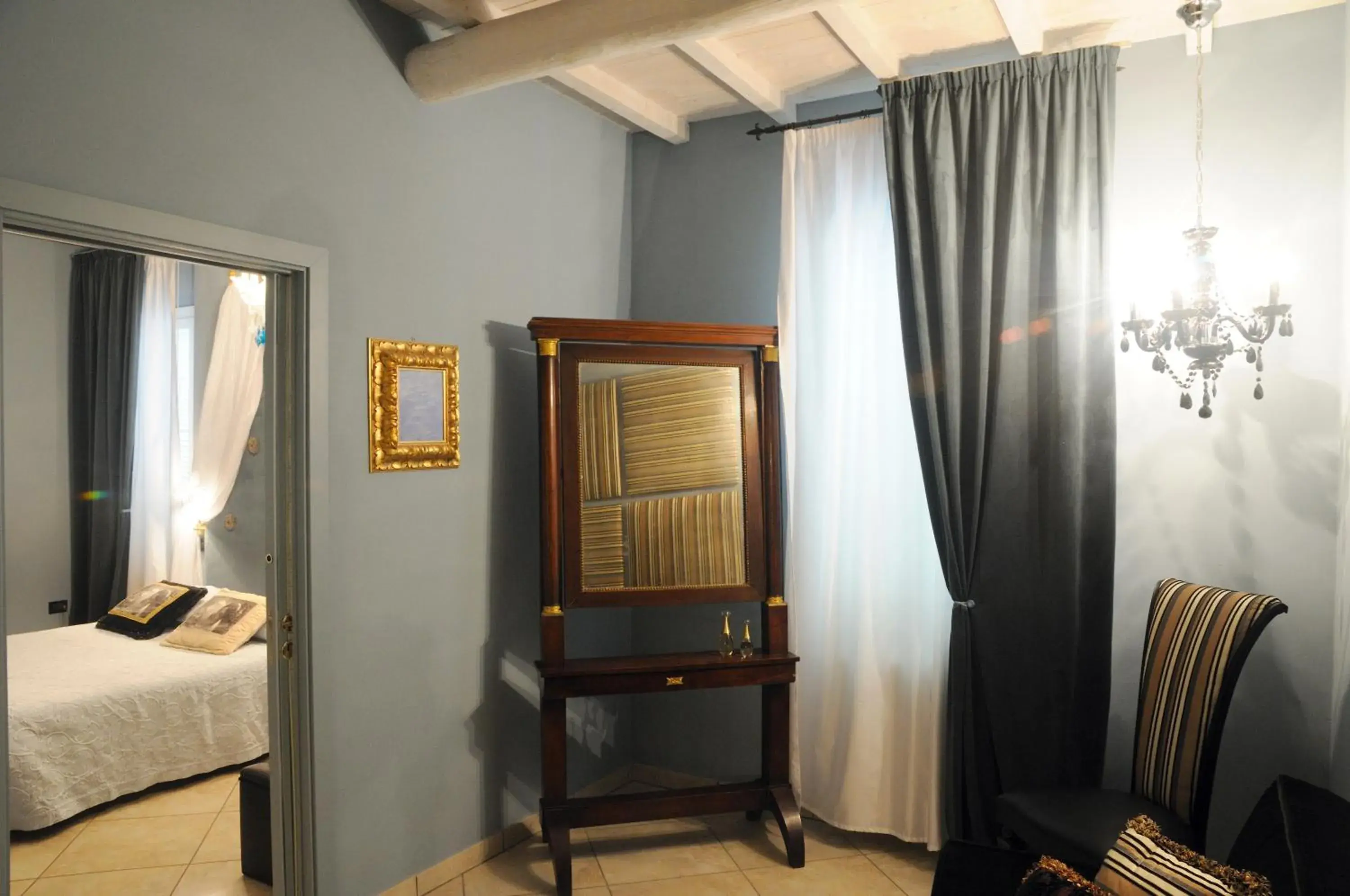 Junior Suite - single occupancy in B&B A Casa Dell'Antiquario Junior Suite - single occupancy in B&B A Casa Dell'Antiquario