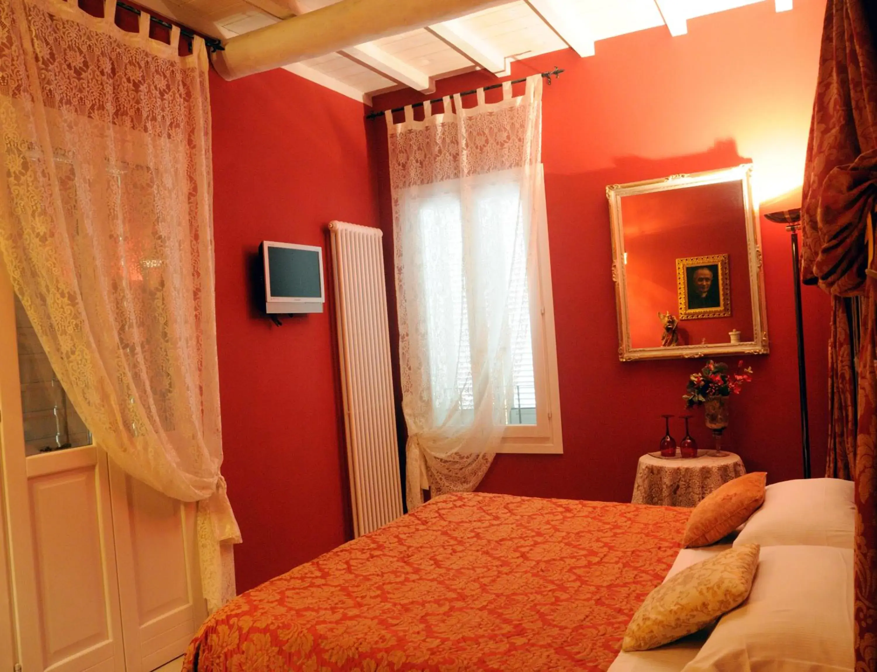 Double Room - single occupancy in B&B A Casa Dell'Antiquario Double Room - single occupancy in B&B A Casa Dell'Antiquario
